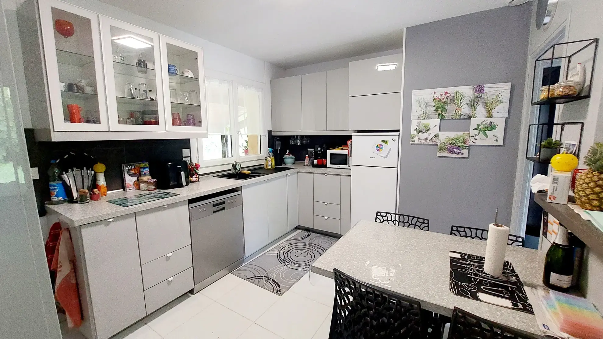 Maison de plain-pied de 120 m² avec piscine sur 2,5 ha à La Réole 