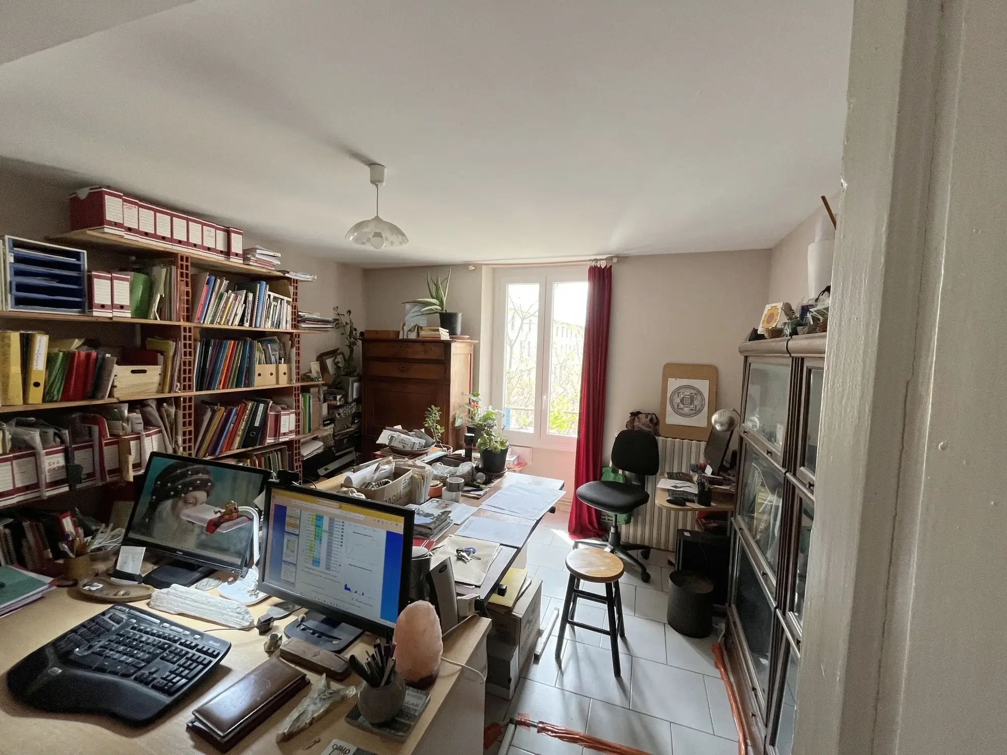 Maison de 130 m² à Sommières avec 4 chambres et vue sur les toits 