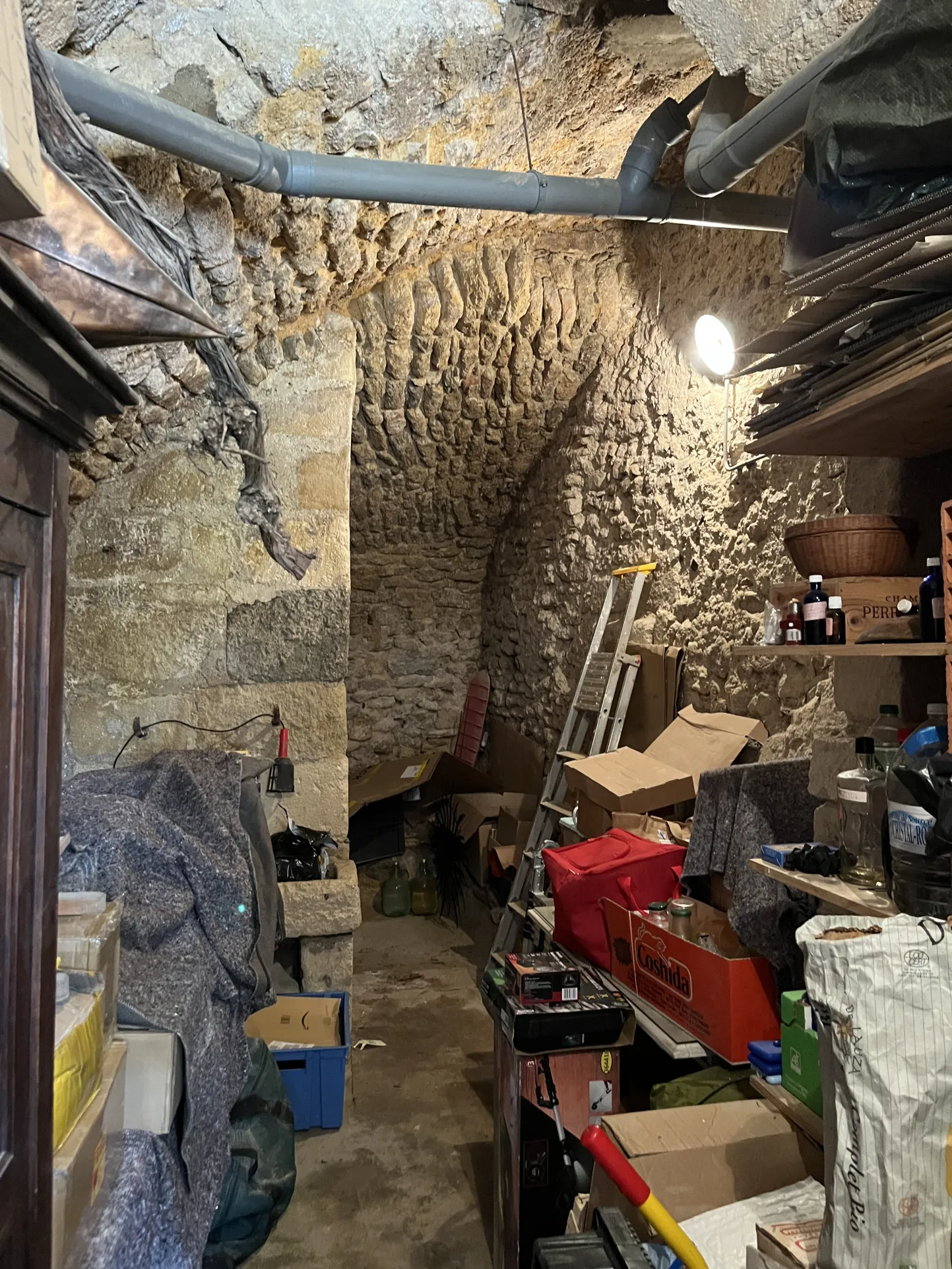 Maison de 130 m² à Sommières avec 4 chambres et vue sur les toits 