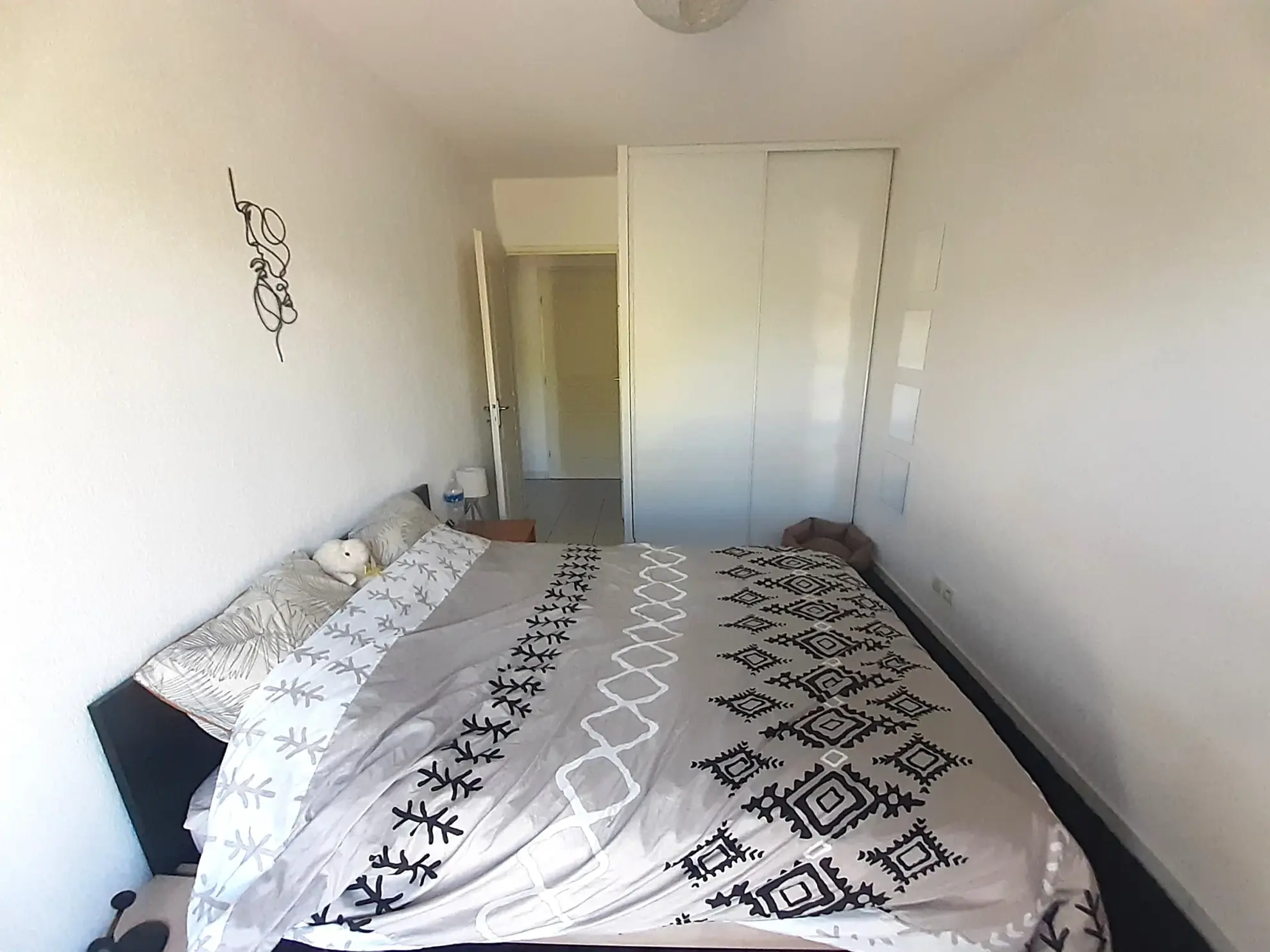 Appartement T3 avec grande terrasse et parking à vendre à Perpignan 