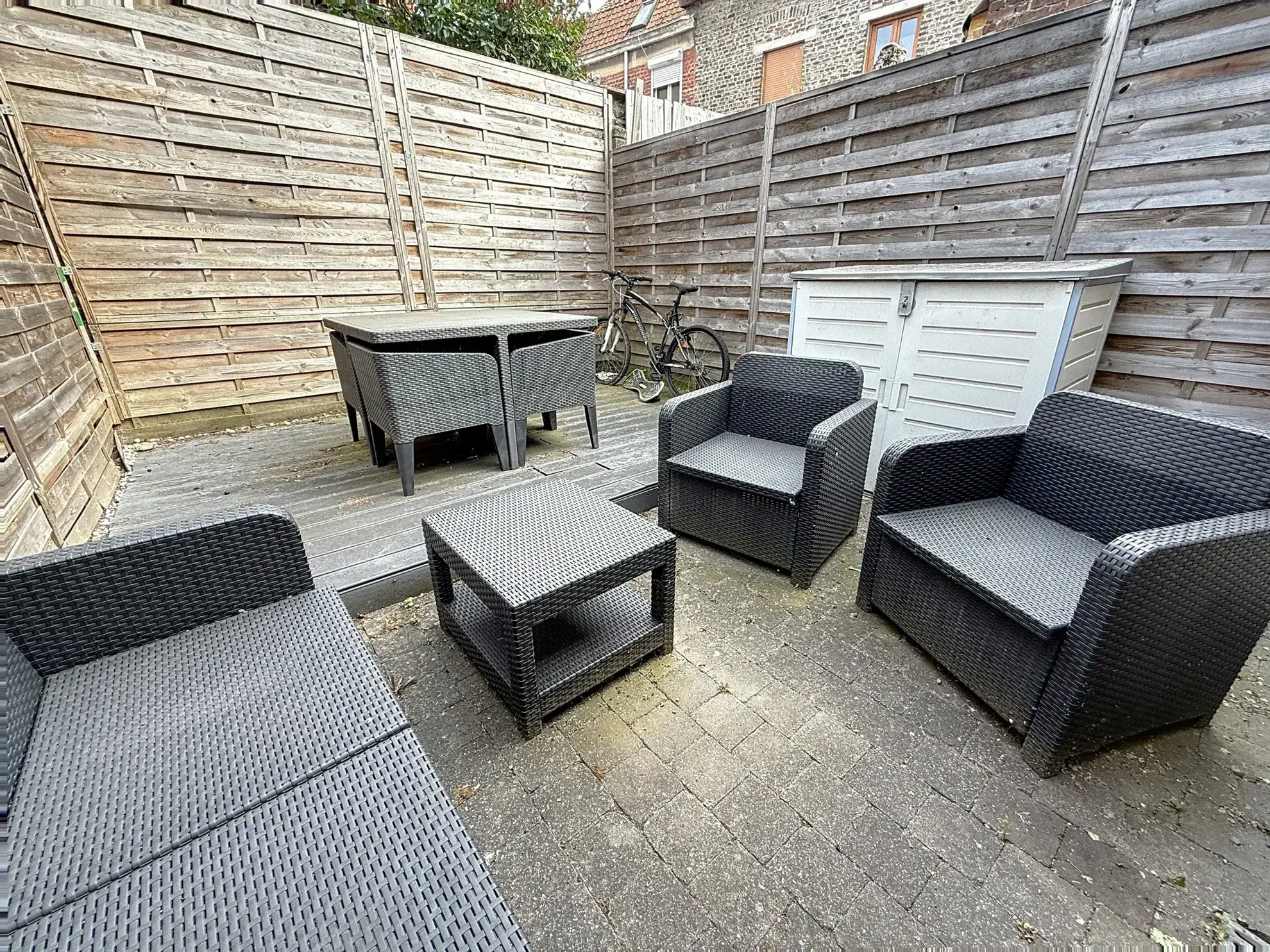 Maison rénovée de 92 m² à Tourcoing près de Neuville-en-Ferrain 