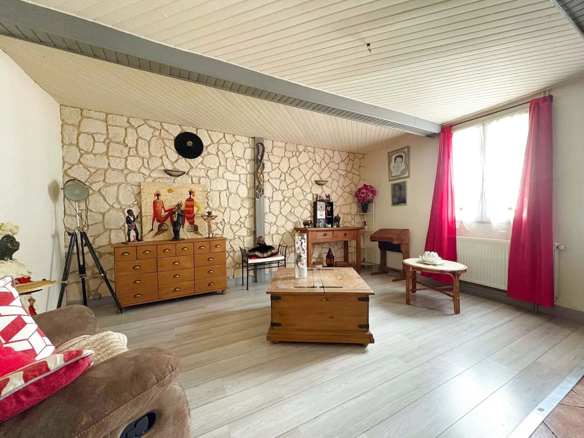 Maison à vendre à moins de 5 minutes du centre-ville d’Abbeville avec jardin et garage 