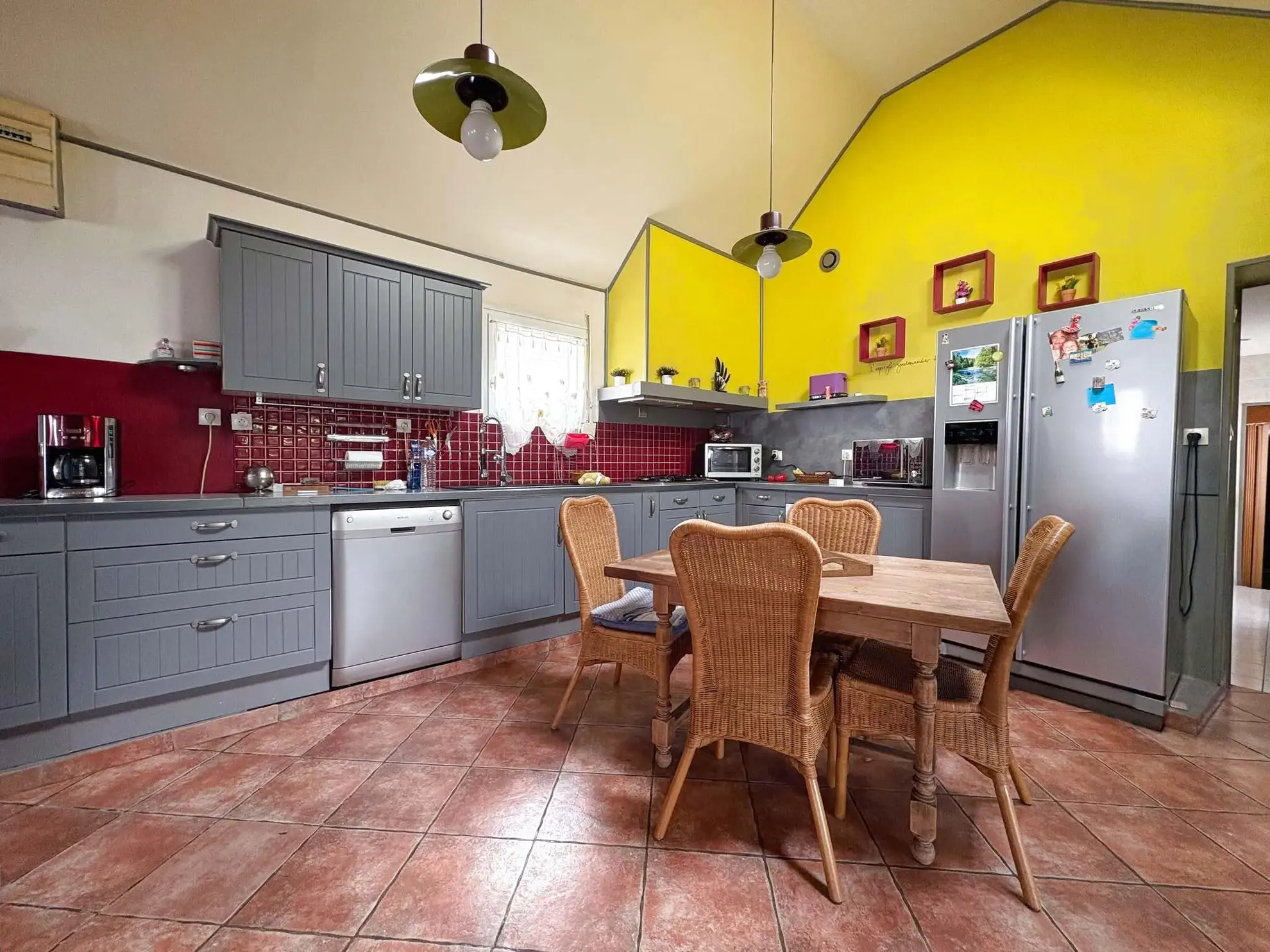 Maison à vendre à moins de 5 minutes du centre-ville d’Abbeville avec jardin et garage 