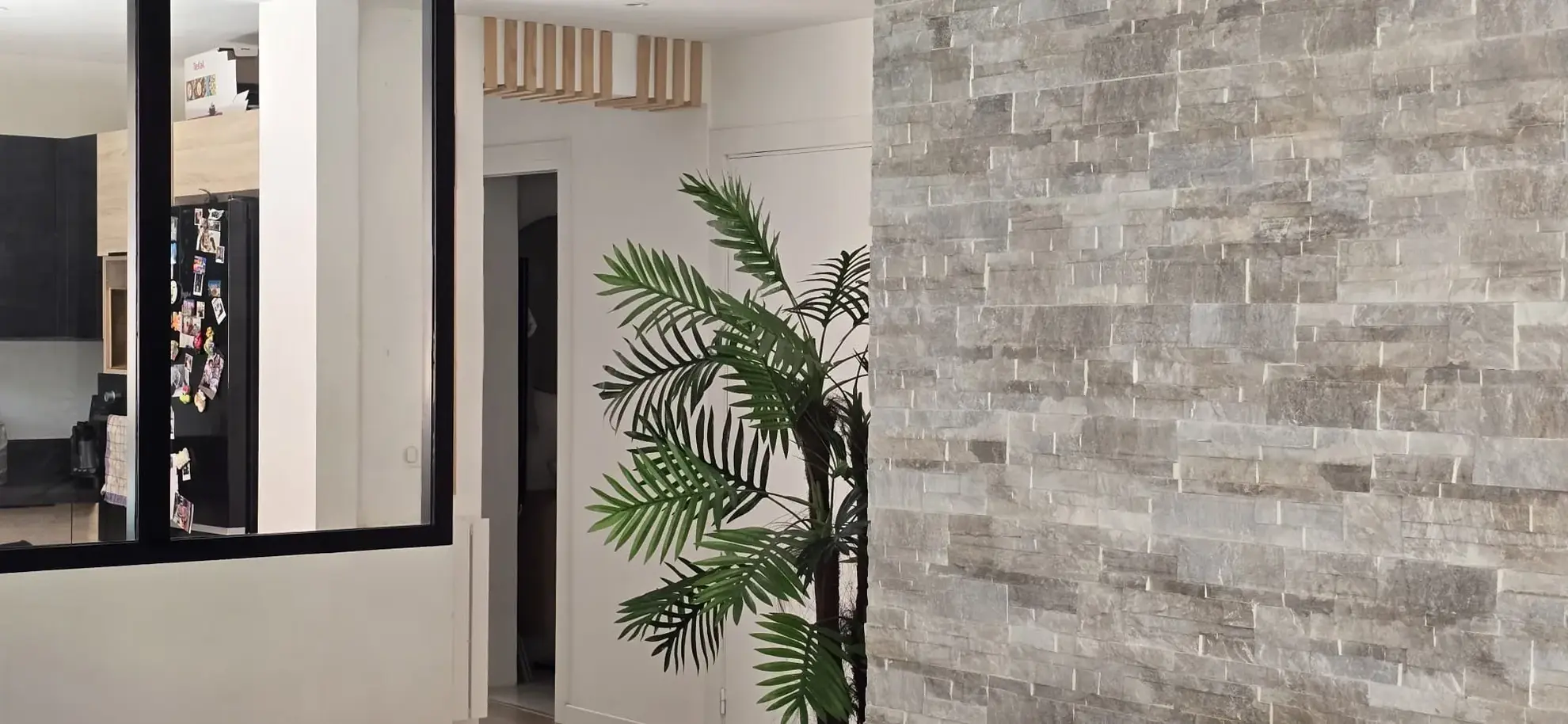 Appartement moderne à Menton avec terrasse, parking et cave - Vue dégagée 