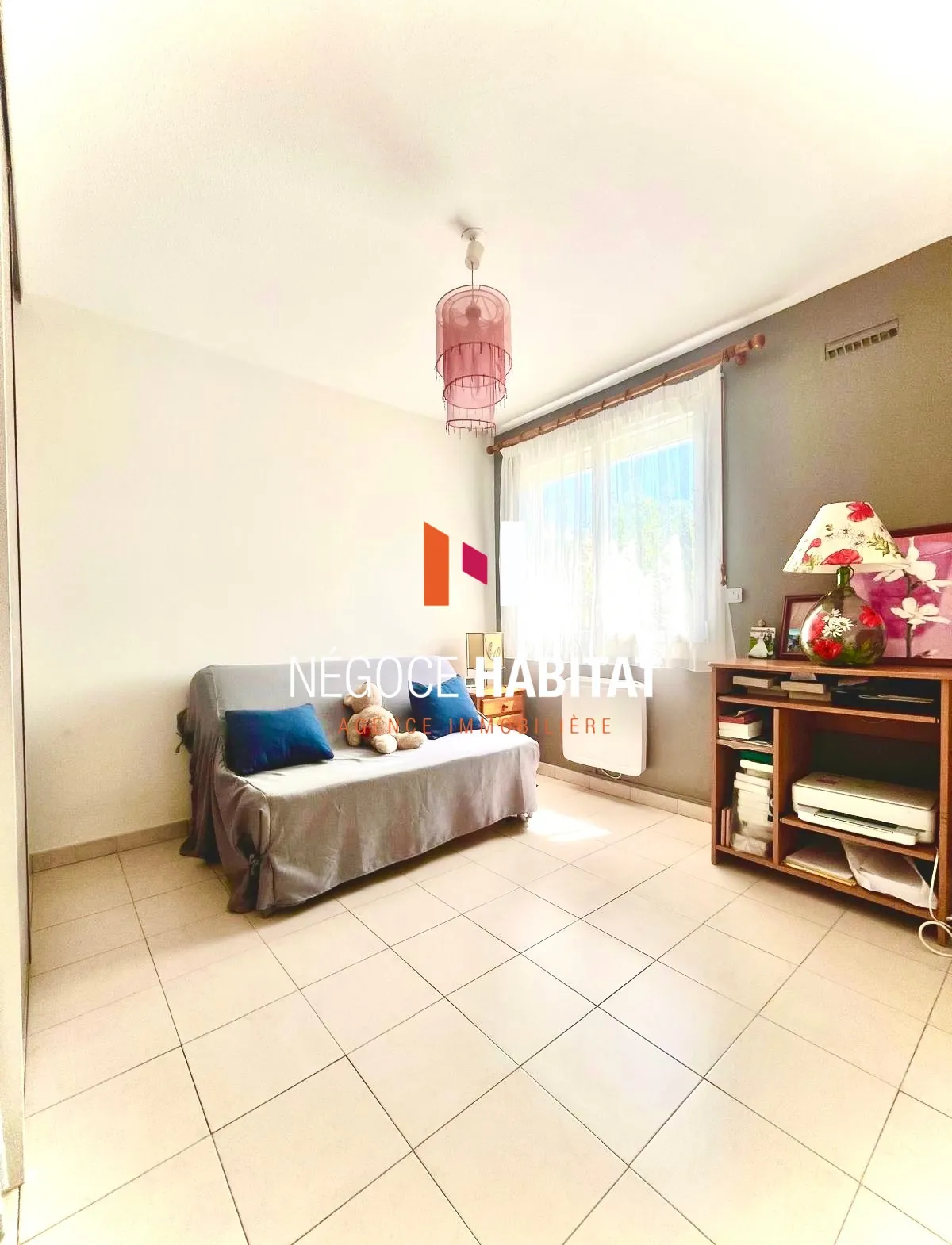 Appartement T4 avec terrasse, parking et cave à Montpellier 