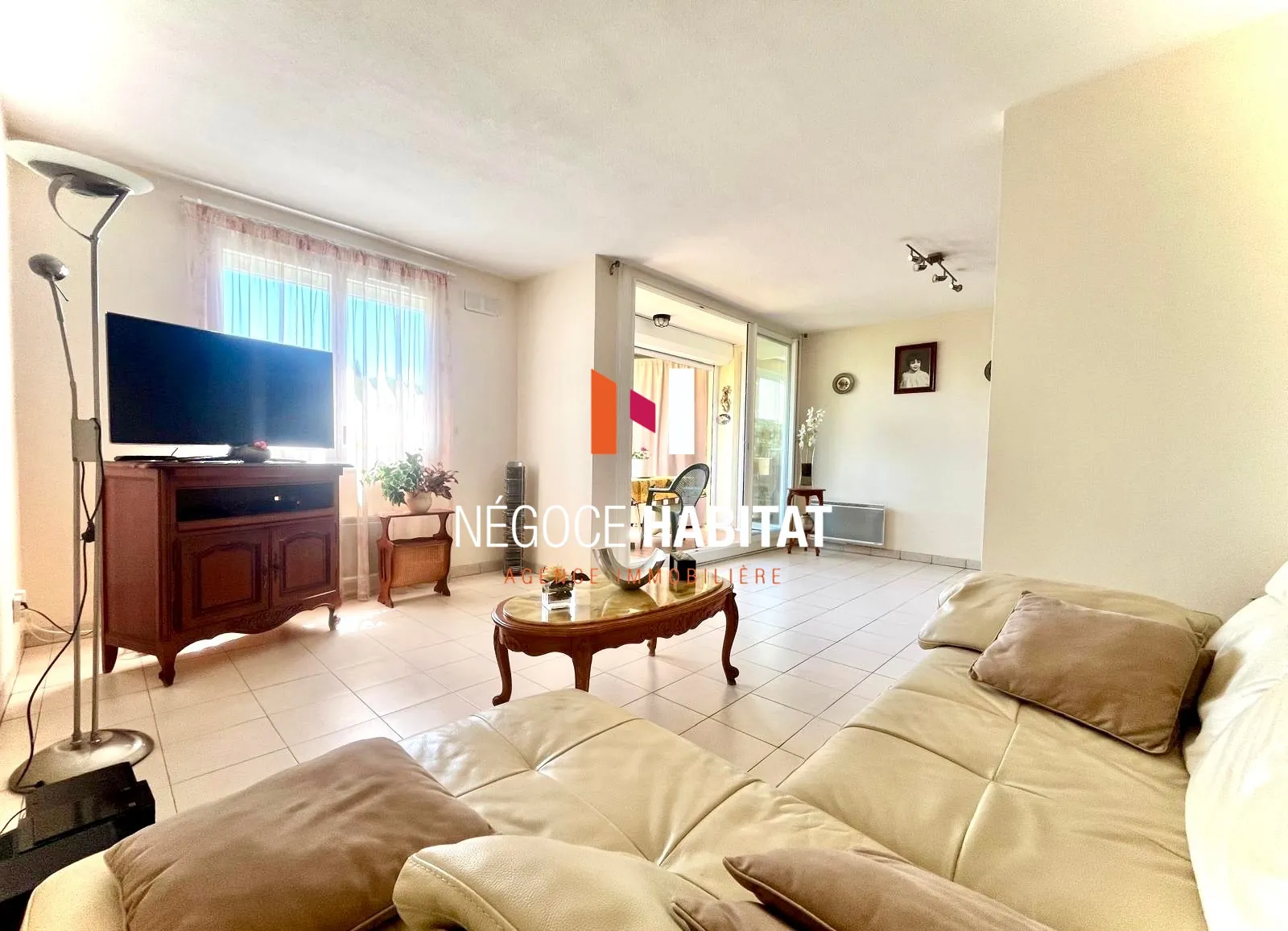 Appartement T4 avec terrasse, parking et cave à Montpellier 