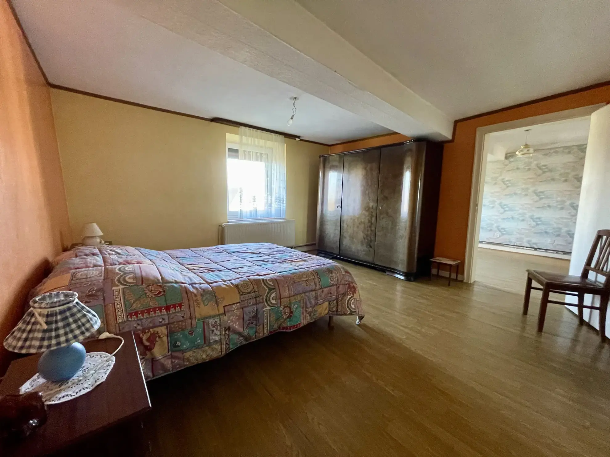 Maison familiale de 290 m² avec grand terrain à Berg, proche A4 