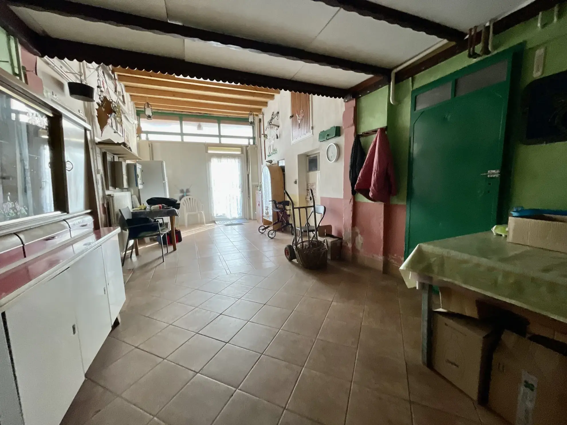 Maison familiale de 290 m² avec grand terrain à Berg, proche A4 