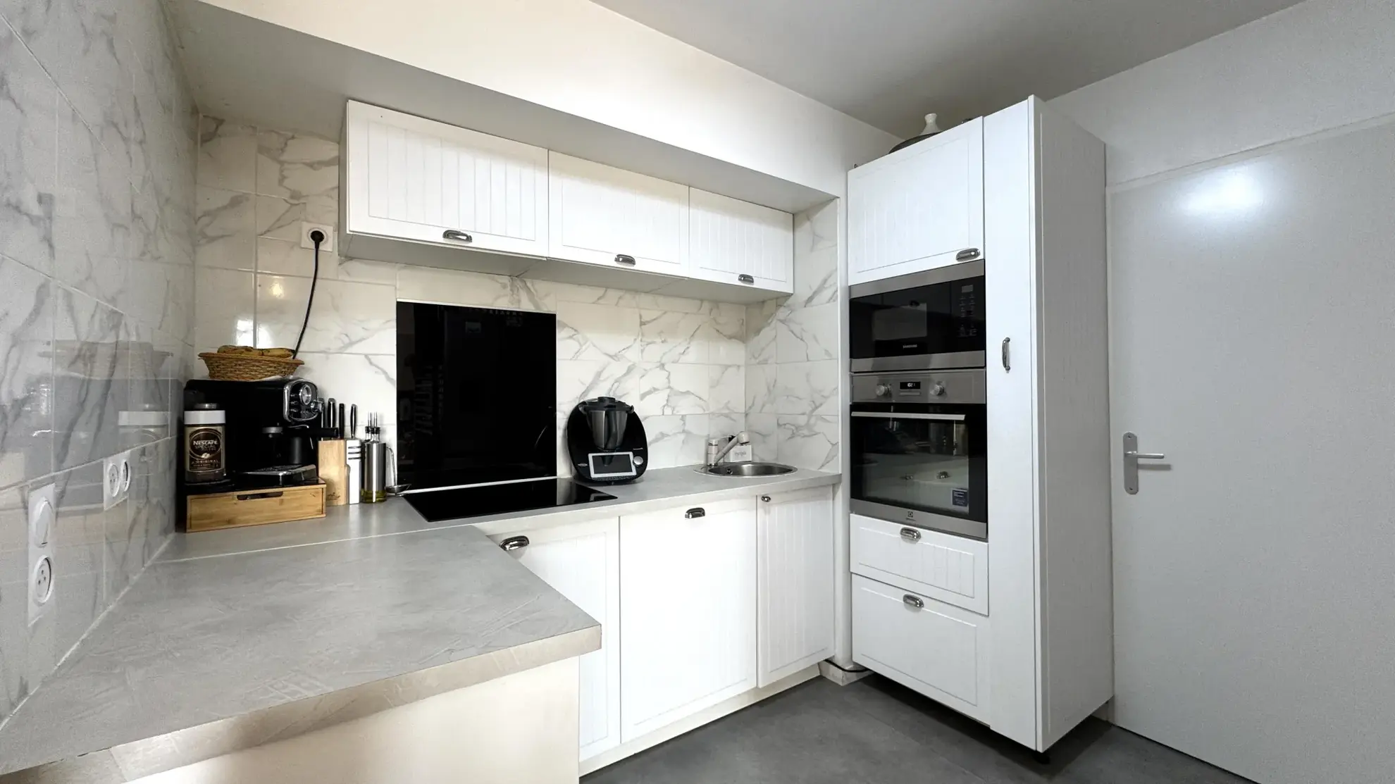 Appartement 3 chambres avec terrasse et parking à Meaux 