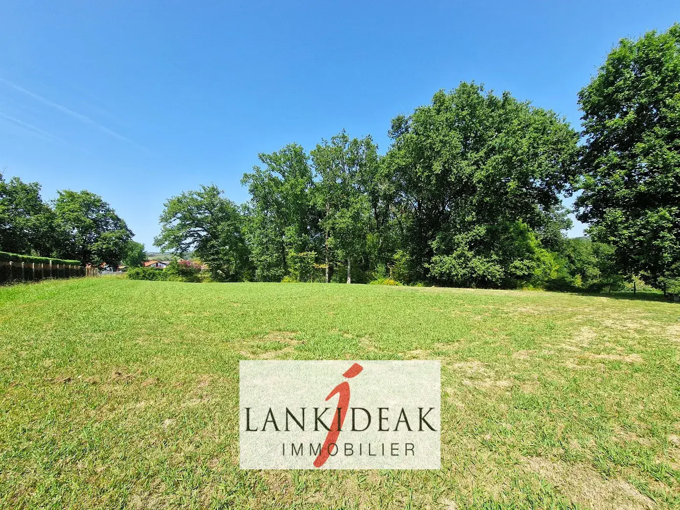 Terrain à bâtir à Halsou - 2039 m², emplacement idéal proche espace boisé