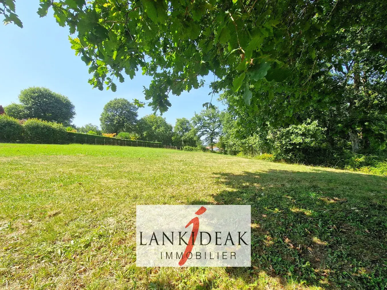 Terrain à bâtir à Halsou - 2039 m², emplacement idéal proche espace boisé 