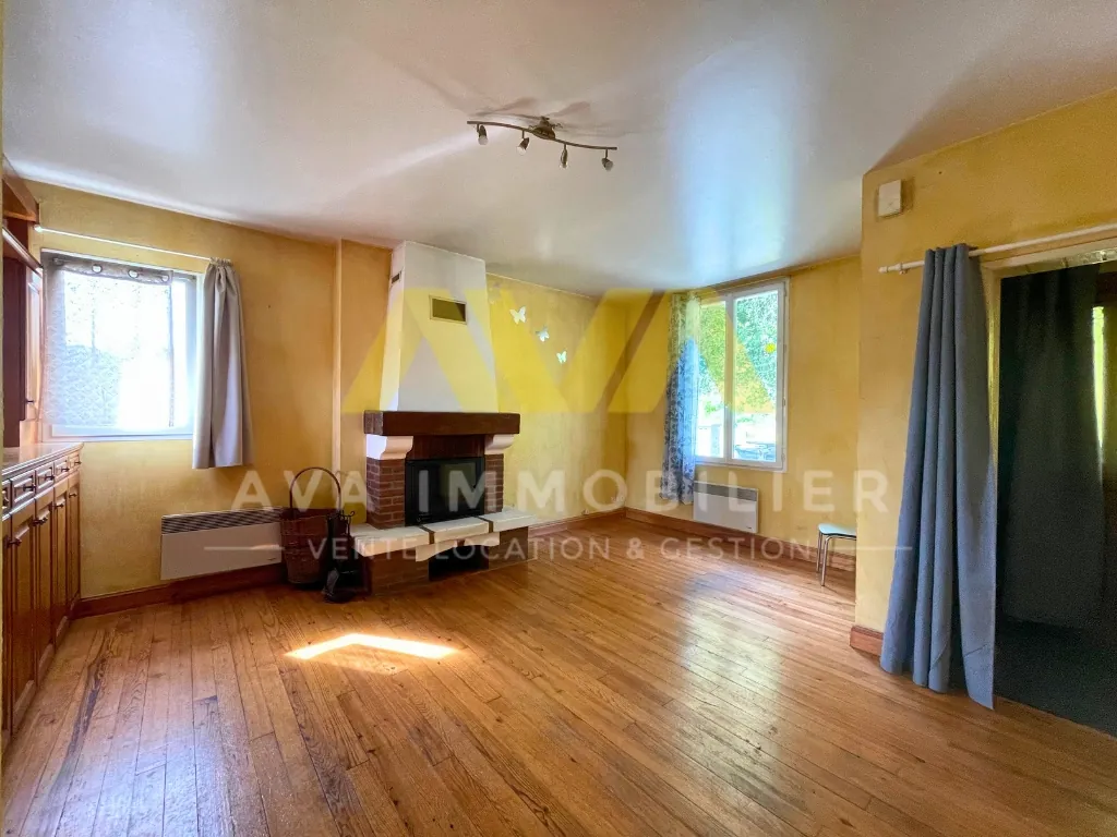 Maison individuelle avec jardin à Garindein - Plain-pied et potentiel d'aménagement 