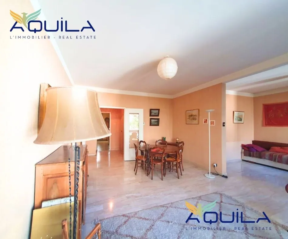 Appartement T2/T3 de 85 m2 avec balcon à Saint-Etienne - Villeboeuf 