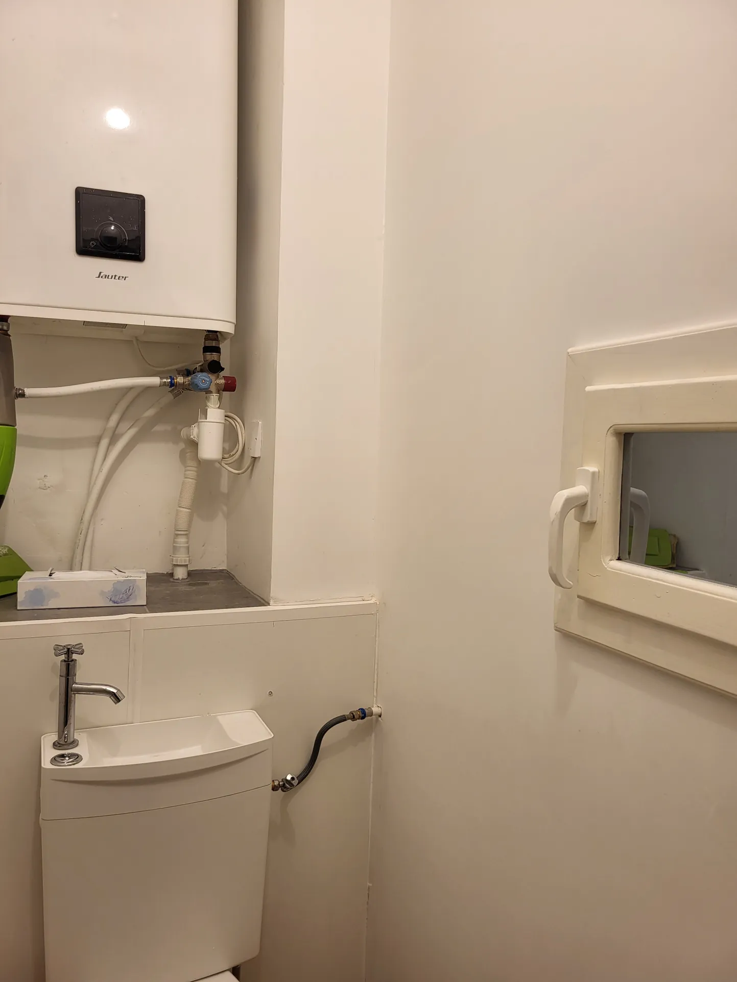 Studio rénové en plein centre de Besançon à vendre 