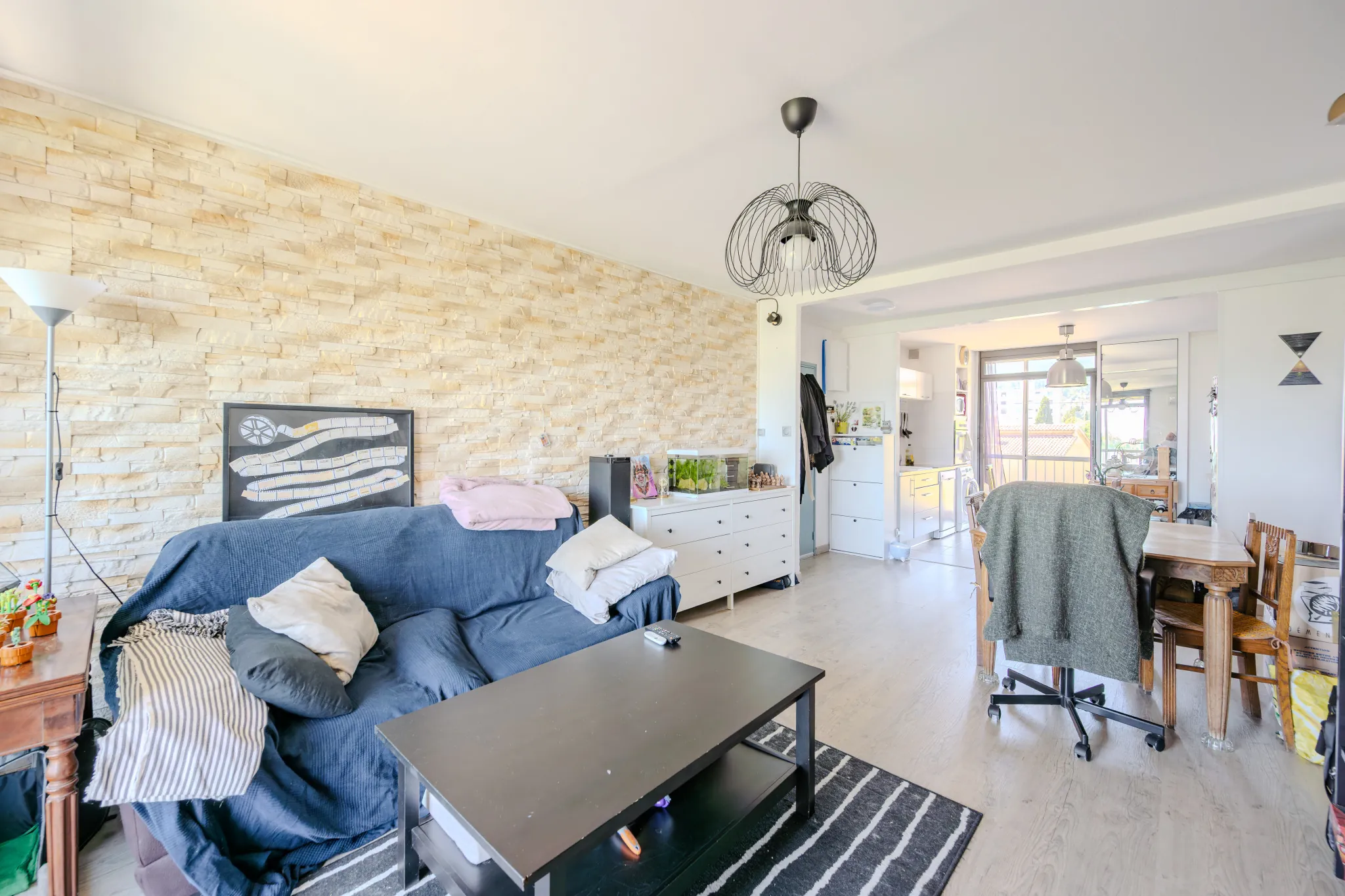 Appartement T3 lumineux avec vue montagne à La Valette-du-Var 