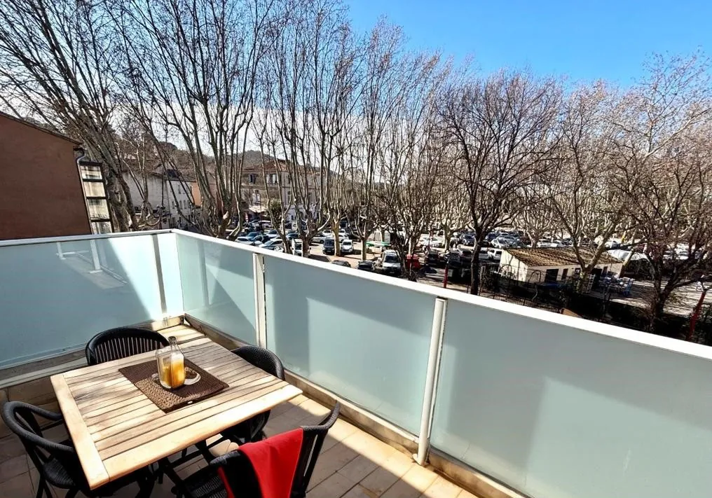 Appartement de 47m2 au cœur du centre-ville de Saint-Cyr-sur-Mer 