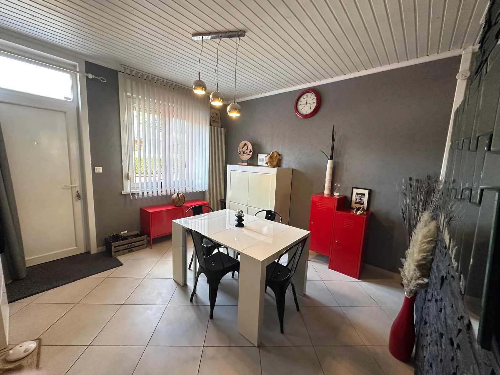 Maison 4 pièces à Raismes de 99,81 m² avec terrasse et cave