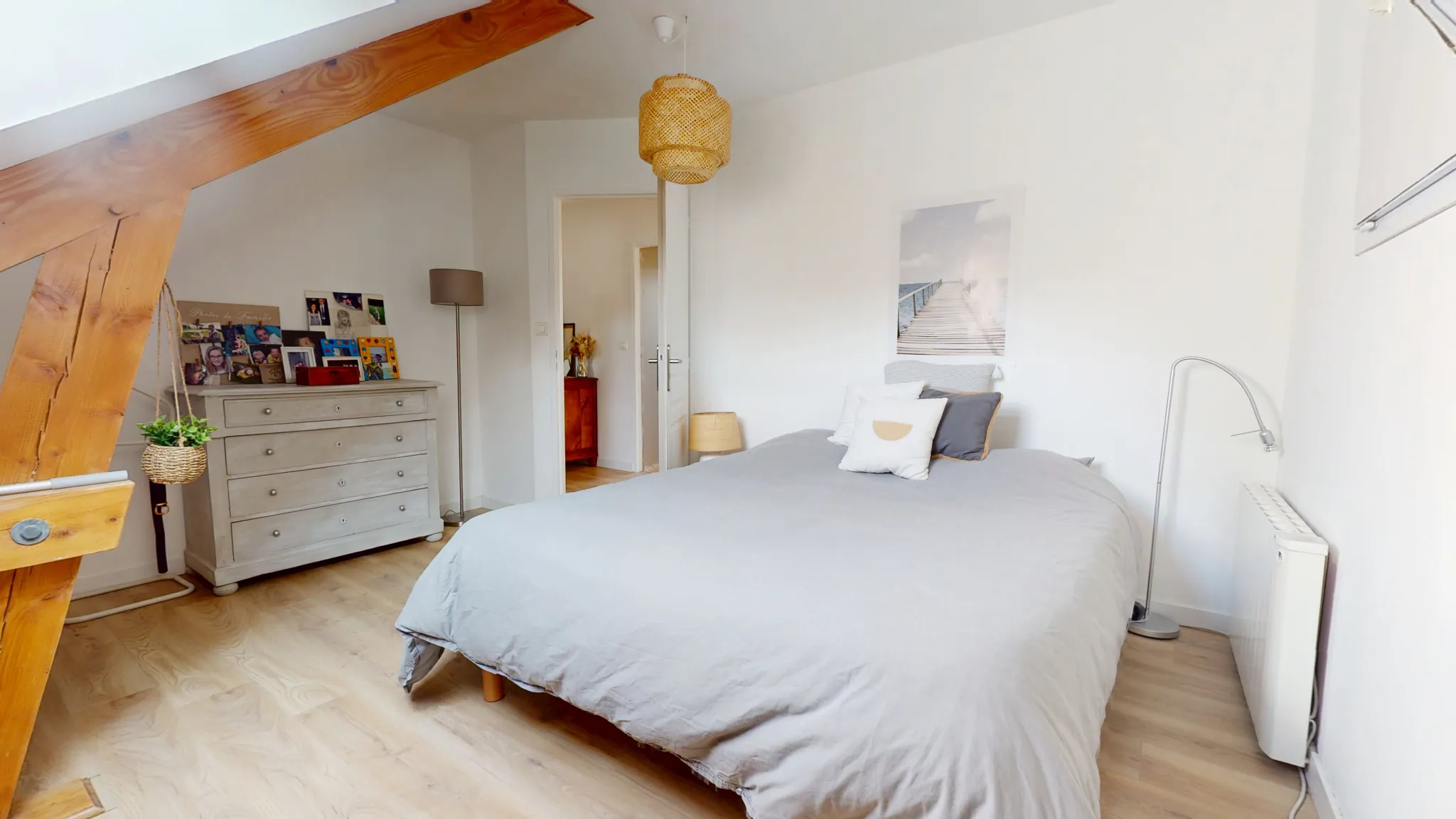 Maison lumineuse de 132 m² avec grand terrain à Orchamps, calme et confortable 