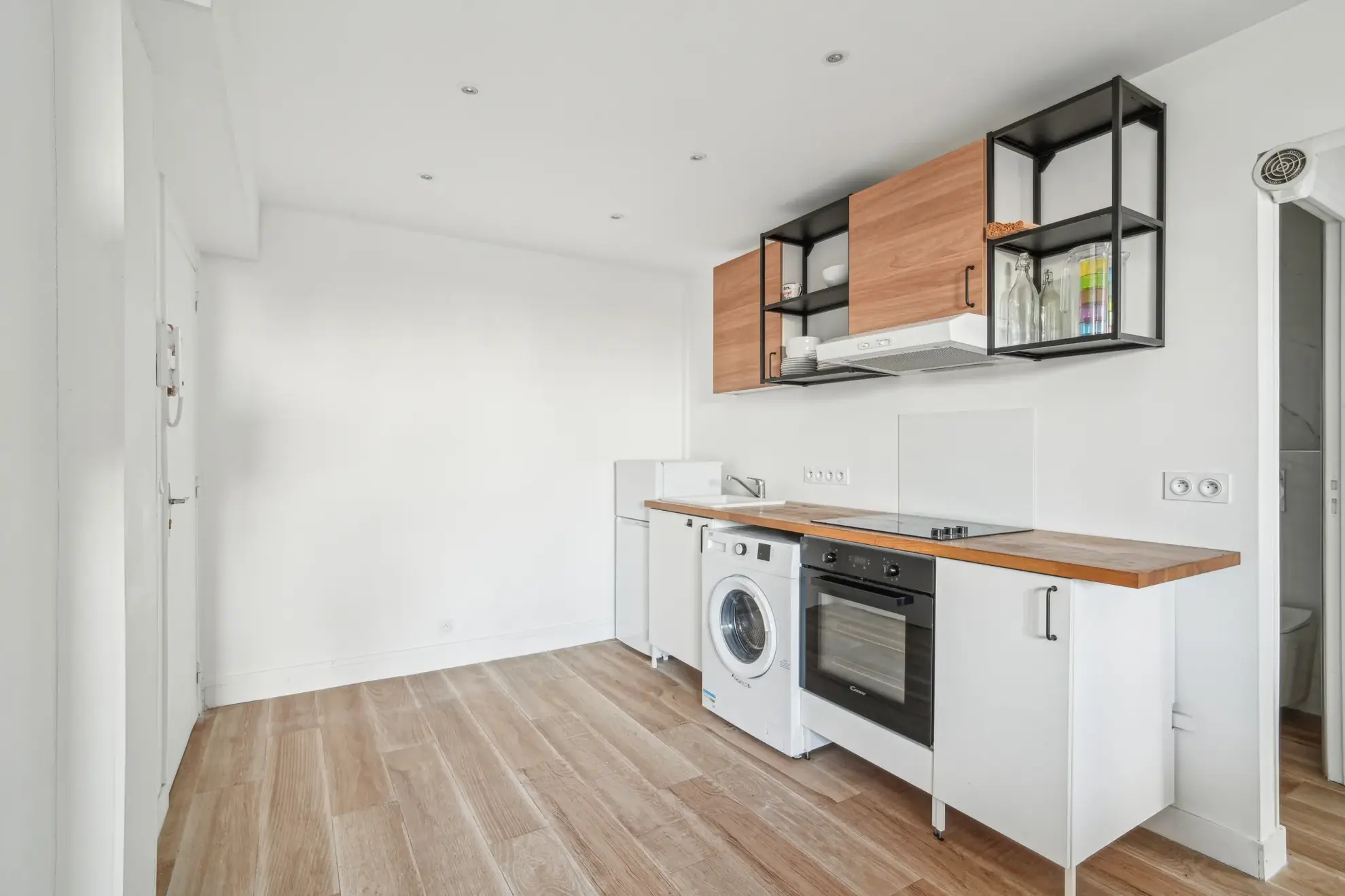 Appartement T2 rénové de 39,62 m² au Raincy, quartier Herold avec parking 