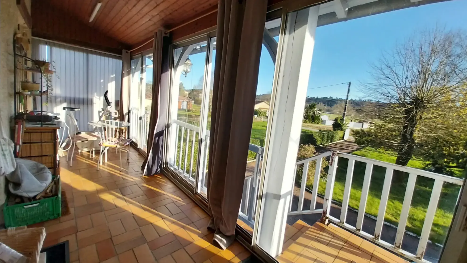 Maison à vendre à Chancelade près de Périgueux avec piscine et grand terrain 