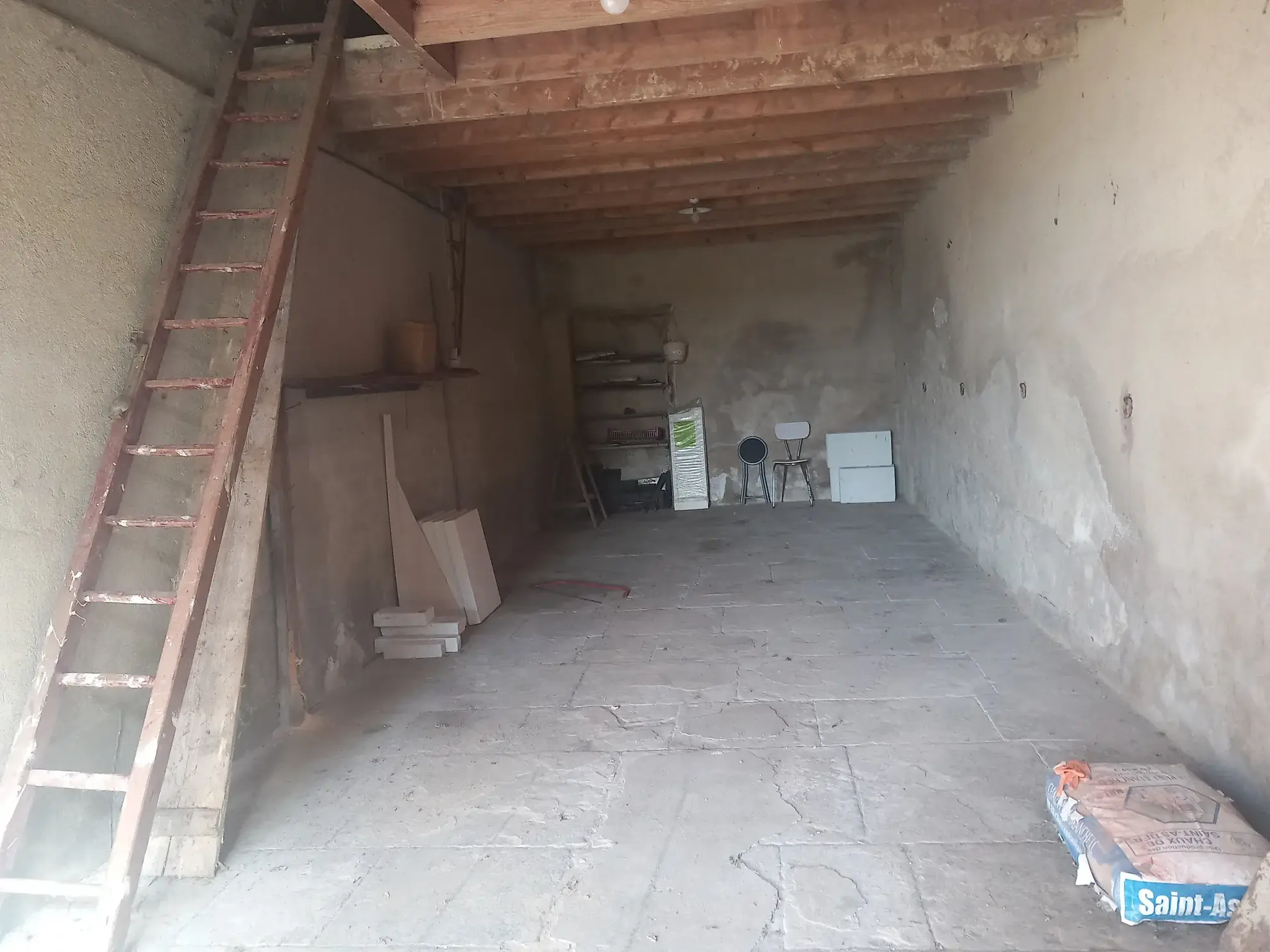 Maison de campagne à Montigny-sur-Canne avec jardin et potentiel d'aménagement 