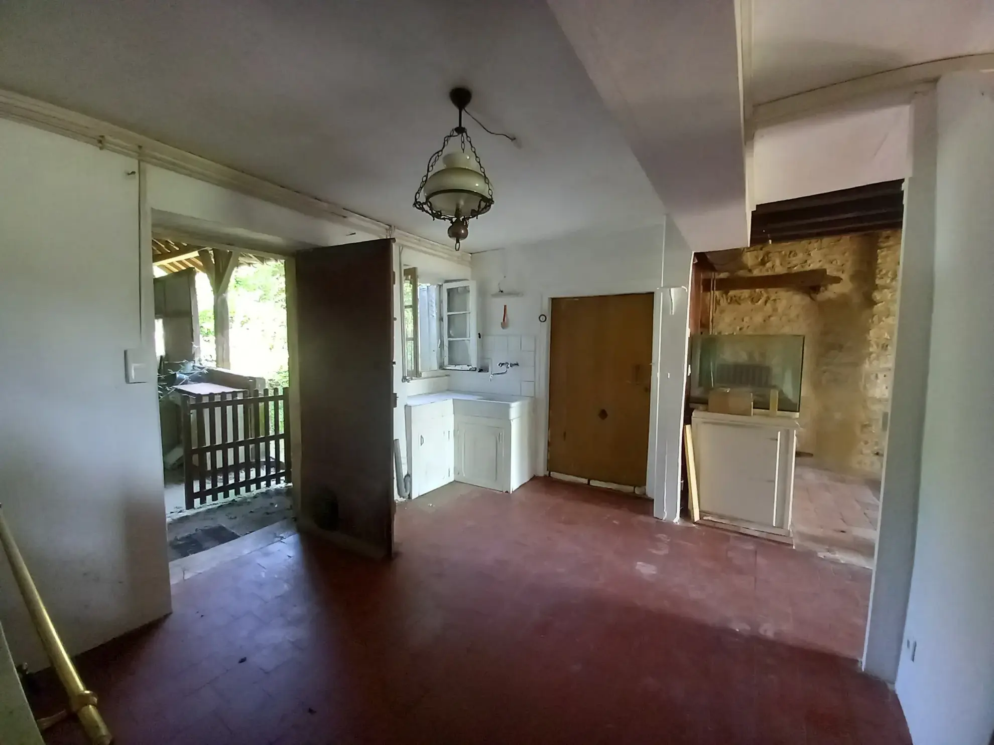 Maison de campagne à Montigny-sur-Canne avec jardin et potentiel d'aménagement 