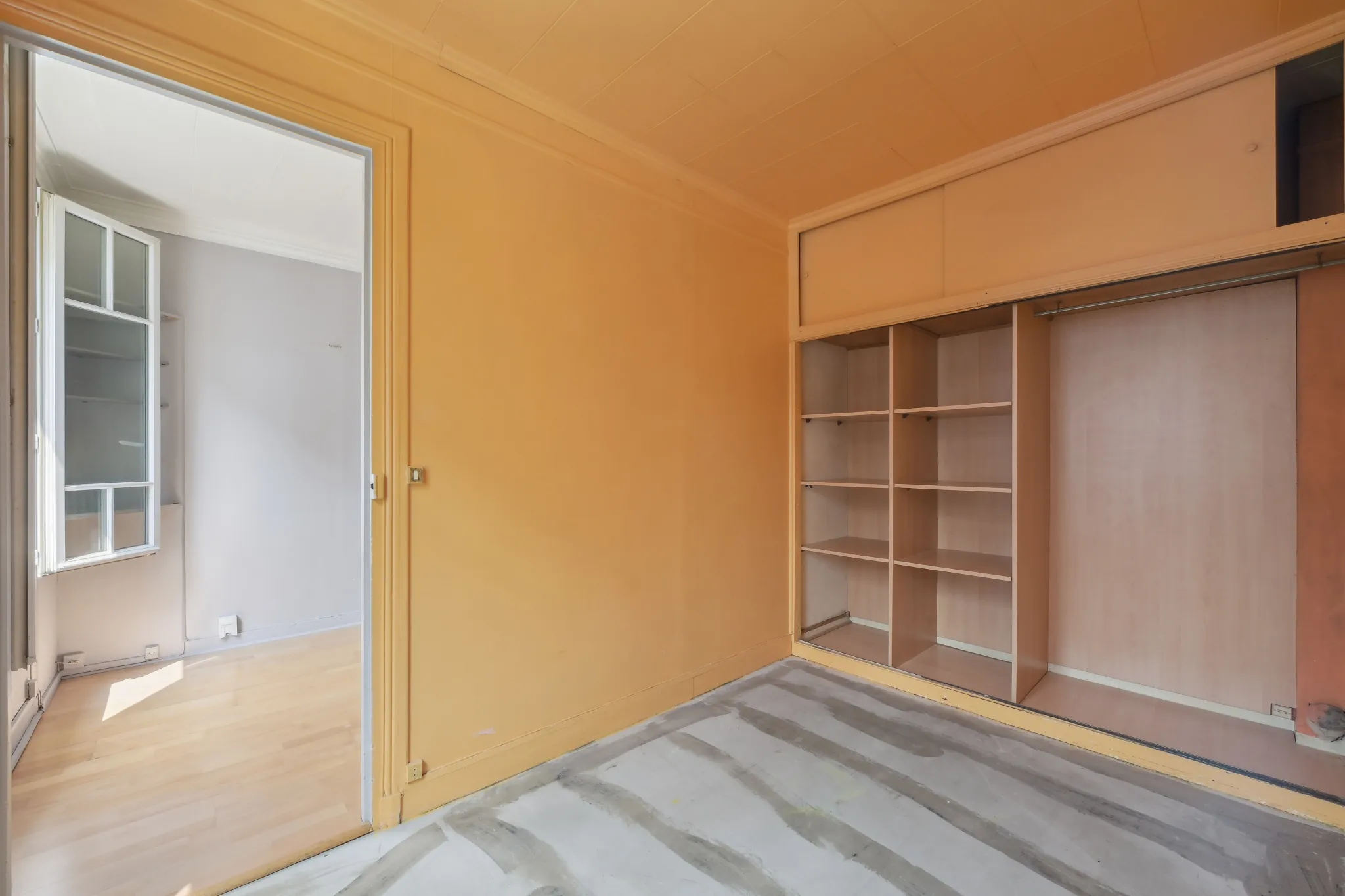 Appartement T2 de 26 m² à vendre à Paris Montmartre - Emplacement privilégié 