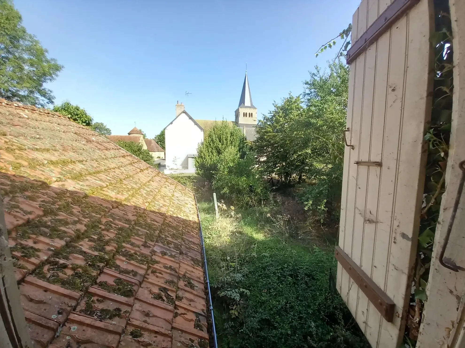 Maison de campagne à Montigny-sur-Canne avec jardin et potentiel d'aménagement 