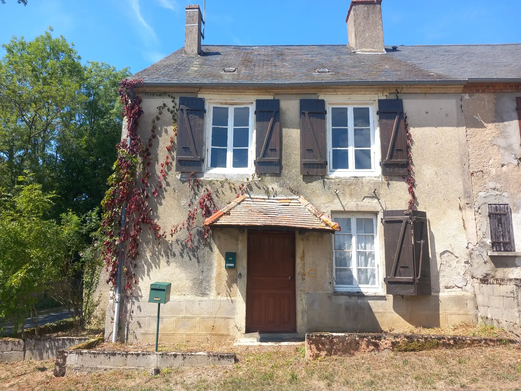 Maison de campagne à Montigny-sur-Canne avec jardin et potentiel d'aménagement