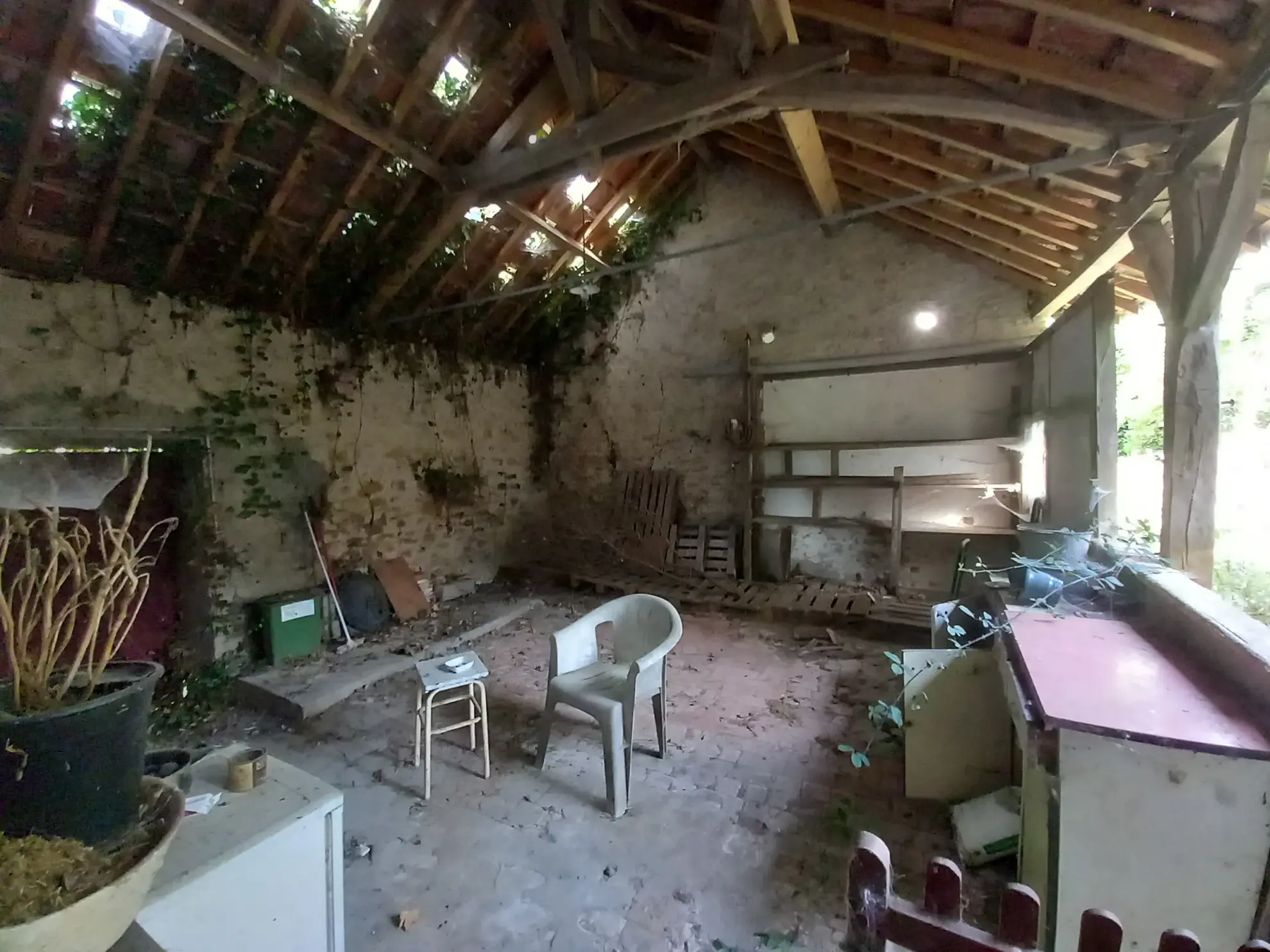 Maison de campagne à Montigny-sur-Canne avec jardin et potentiel d'aménagement 