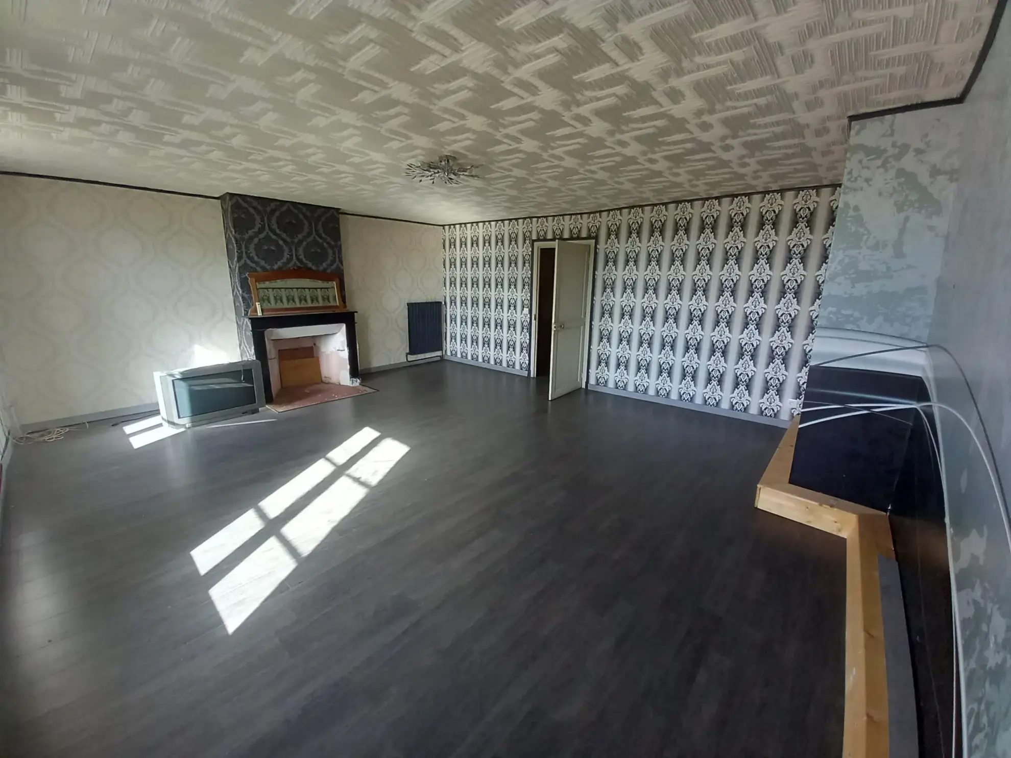 Maison de campagne à Montigny-sur-Canne avec jardin et potentiel d'aménagement 