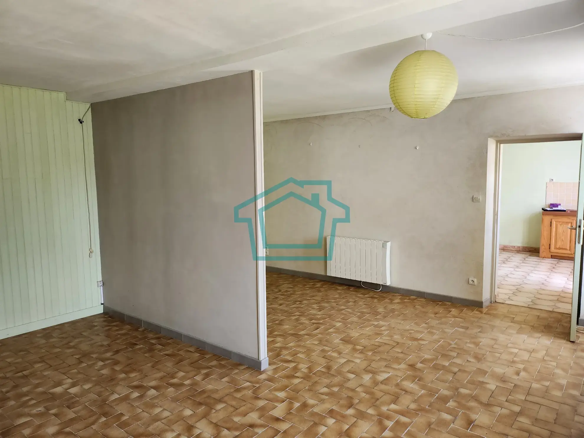 Maison ancienne à rénover avec terrain à Flexanville - Opportunité à saisir 