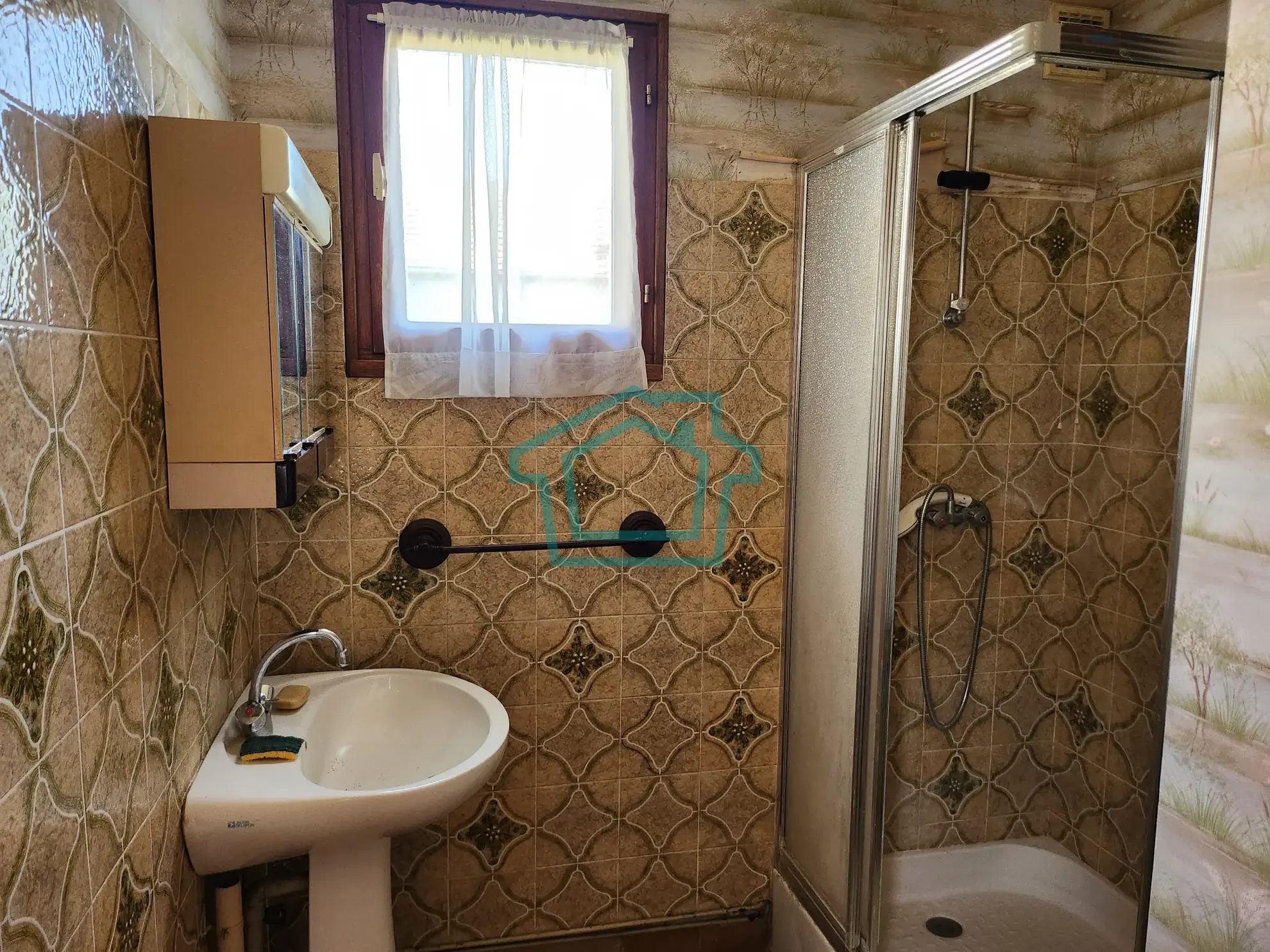 Maison ancienne à rénover avec terrain à Flexanville - Opportunité à saisir 