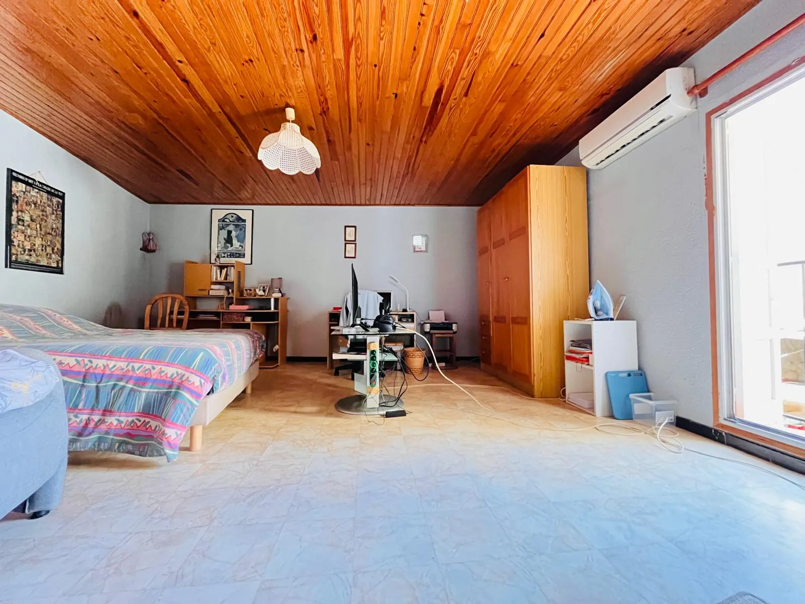 Belle maison de village avec 3 chambres, garage et terrasse à Fourques 