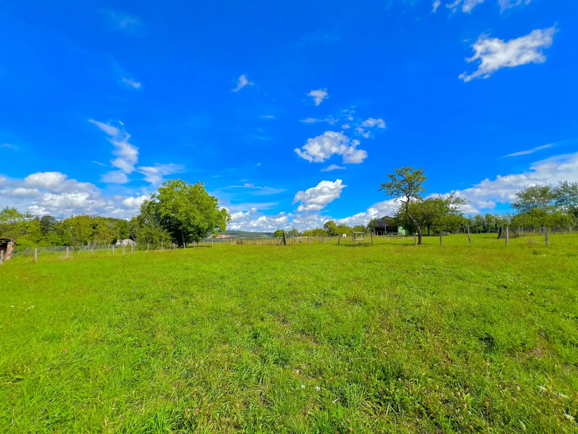 Maison en pierre à Gendrey – 133 m² avec terrain de 2028 m² 