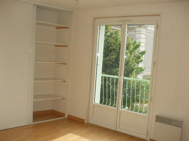 Appartement T2 à vendre à Les Herbiers – Centre-ville – Balcon et cave 