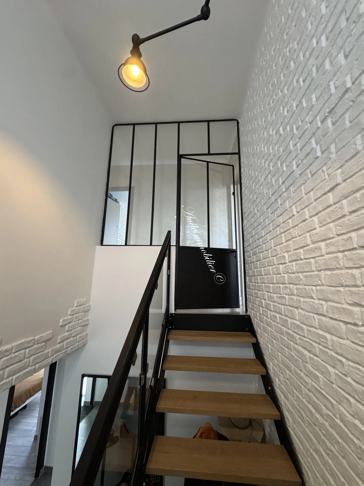 Maison rénovée avec piscine et jardin à Limoux - 4 chambres, garage et panneaux solaires 