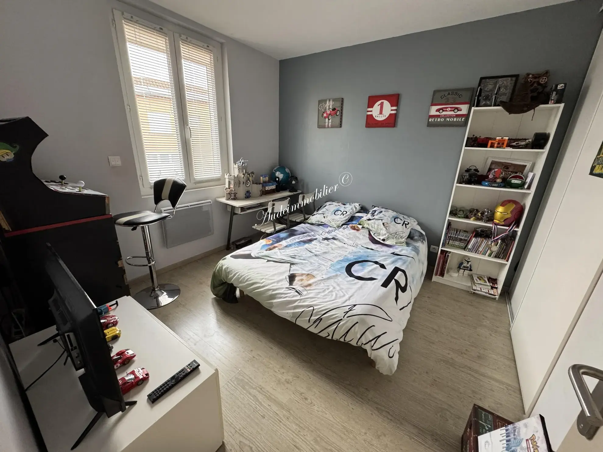 Maison rénovée avec piscine et jardin à Limoux - 4 chambres, garage et panneaux solaires 