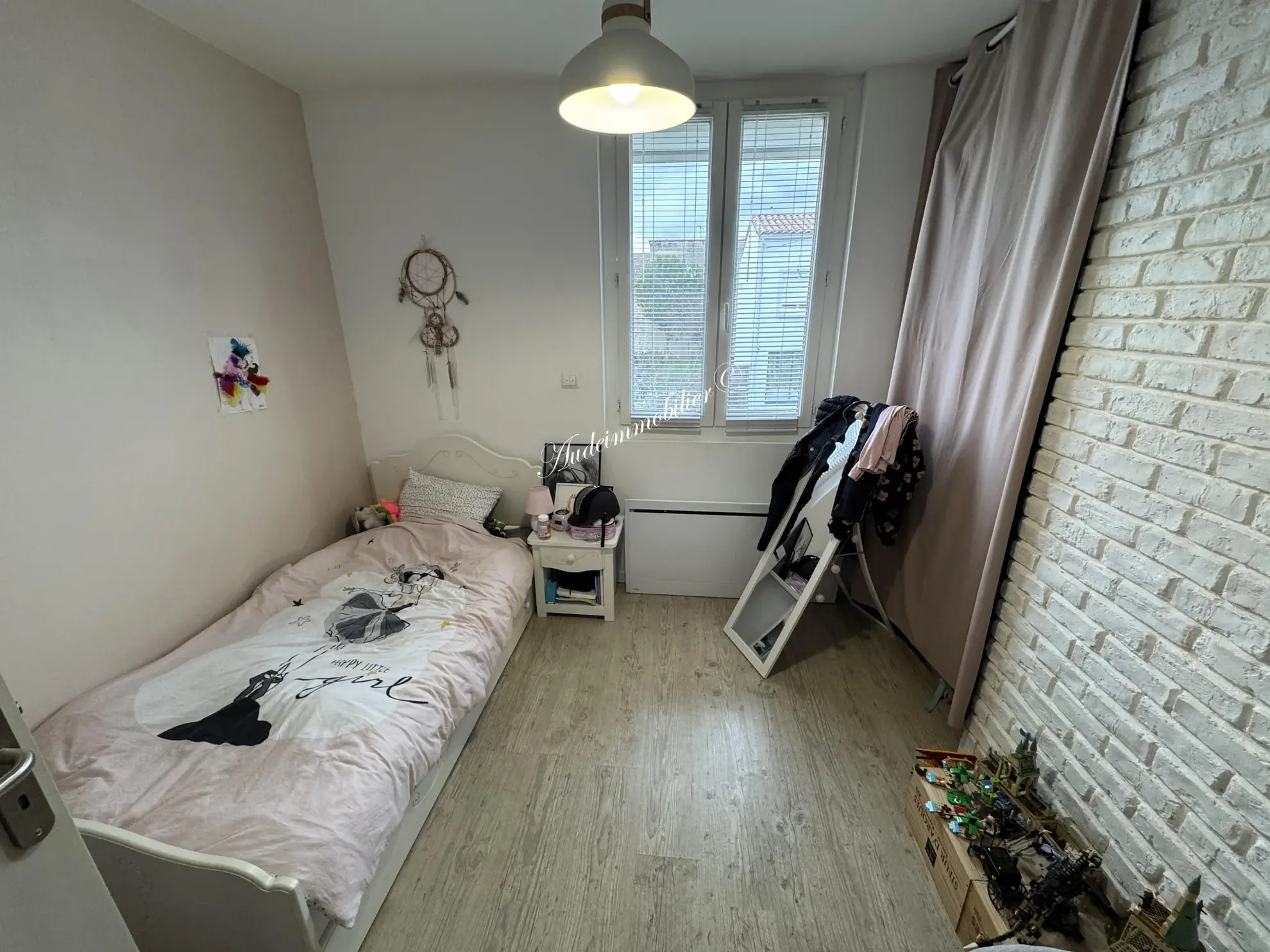 Maison rénovée avec piscine et jardin à Limoux - 4 chambres, garage et panneaux solaires 