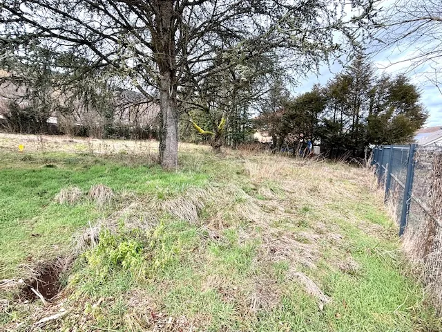 Terrain constructible de 783 m² à Ochiaz-Valserhone, idéal pour villas 