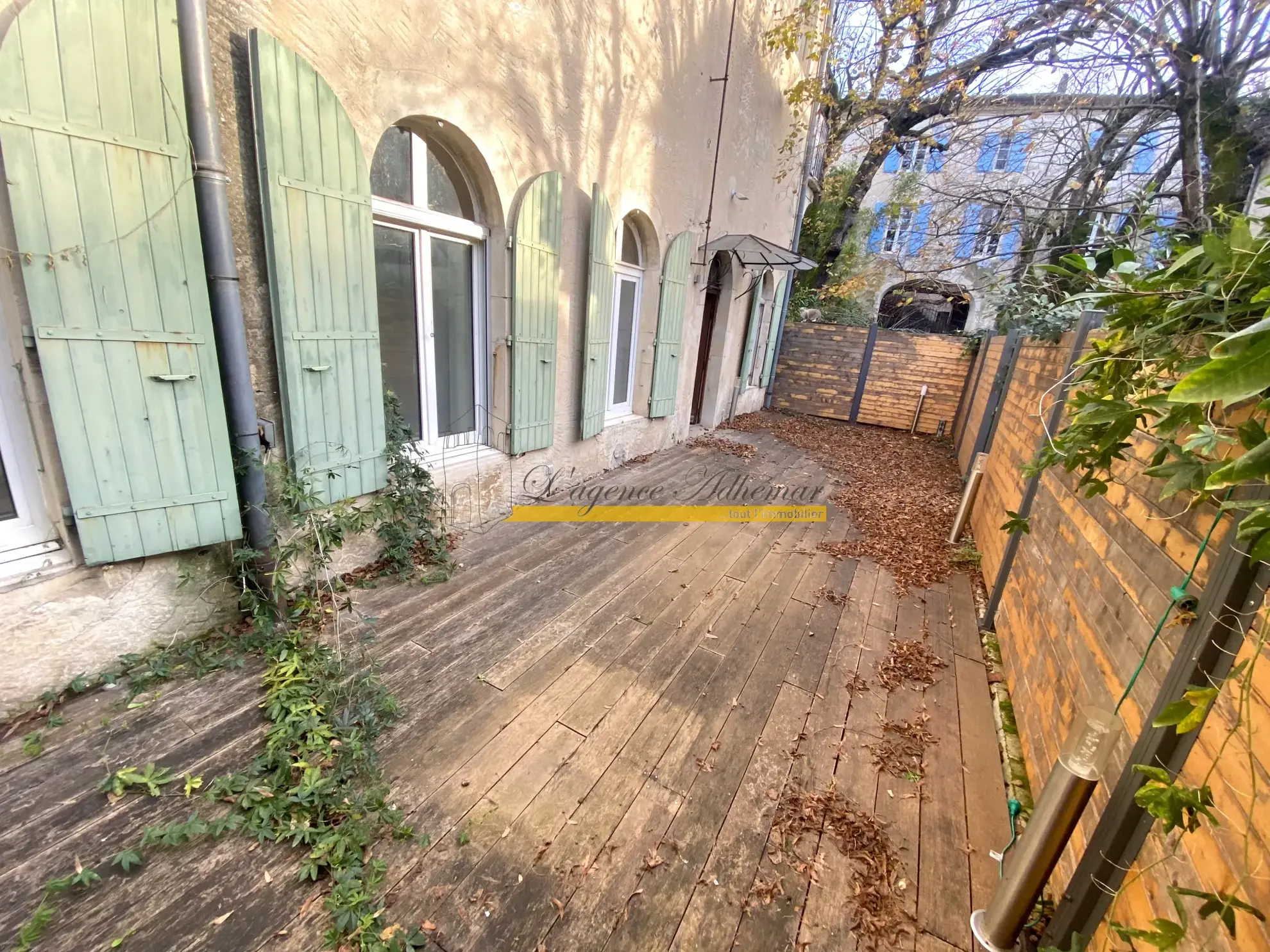 Appartement T4 duplex dans l'ancienne abbaye de Maubec à Montélimar