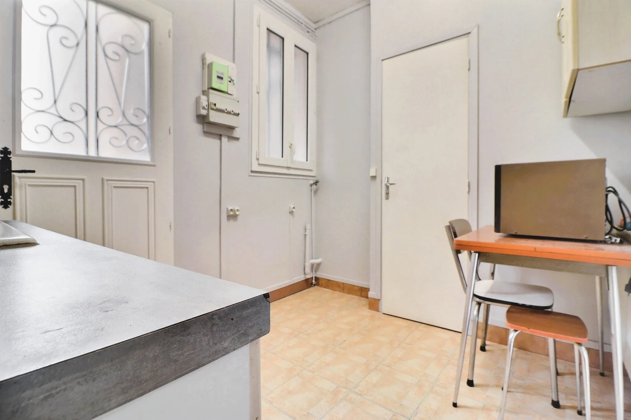 Studio rénové de 22 m² avec jardin à Malakoff, proche métro et gare 