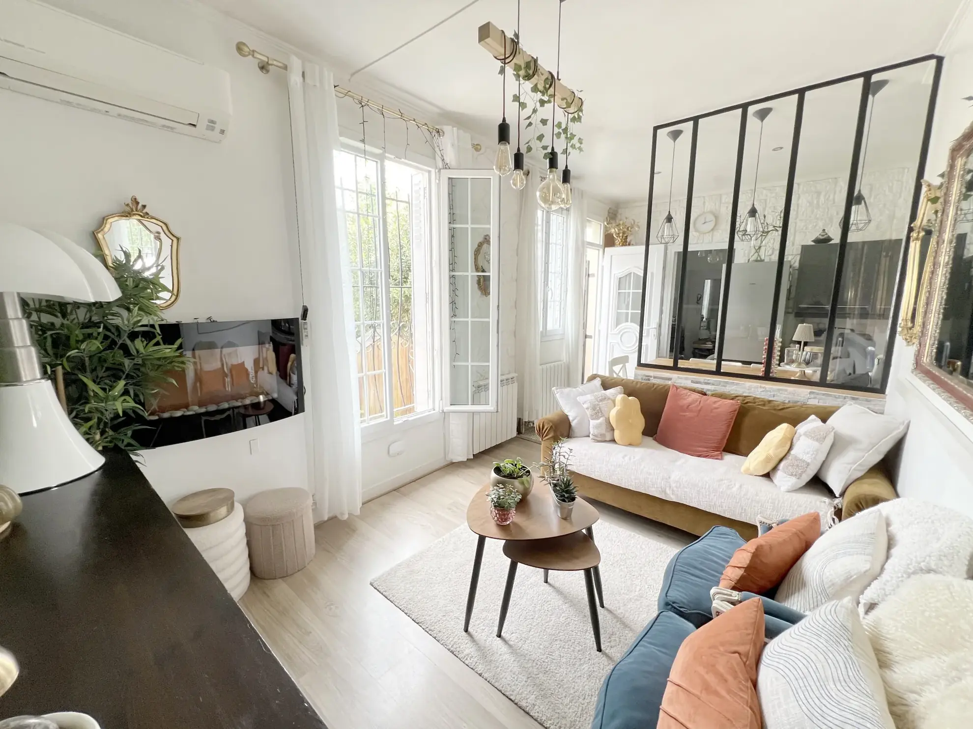 Maison à Villeneuve-le-Roi de 85 m2 avec terrain et potentiel de division