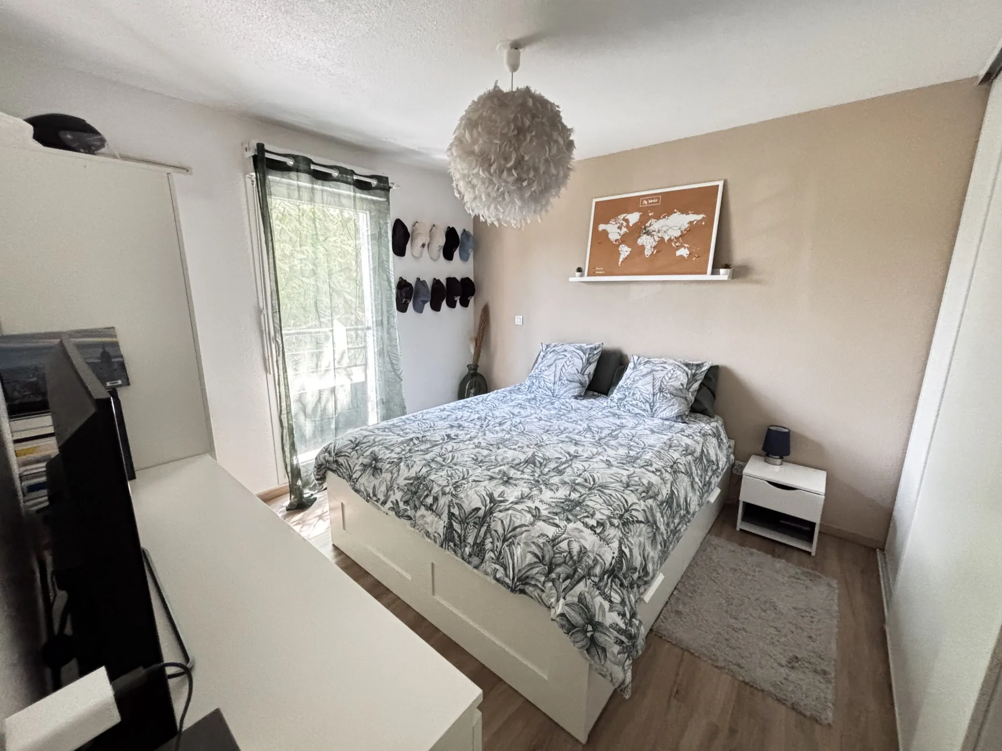 Appartement 2 pièces de 41 m² avec terrasse et garage à Nîmes 