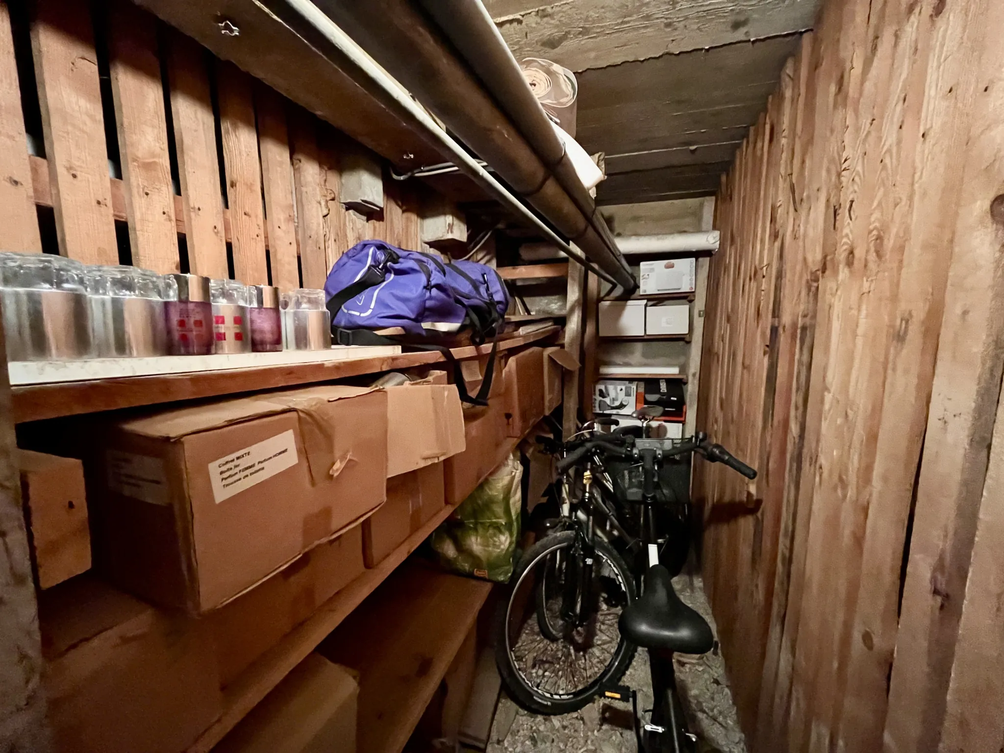 Appartement de type 4 rénové avec balcon et garage à Dijon Centre-ville 