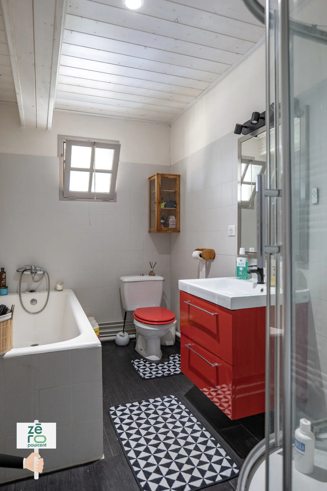 Charmante maison à Longeville-sur-Mer avec jardin, garage et vue dégagée - Opportunité à saisir 