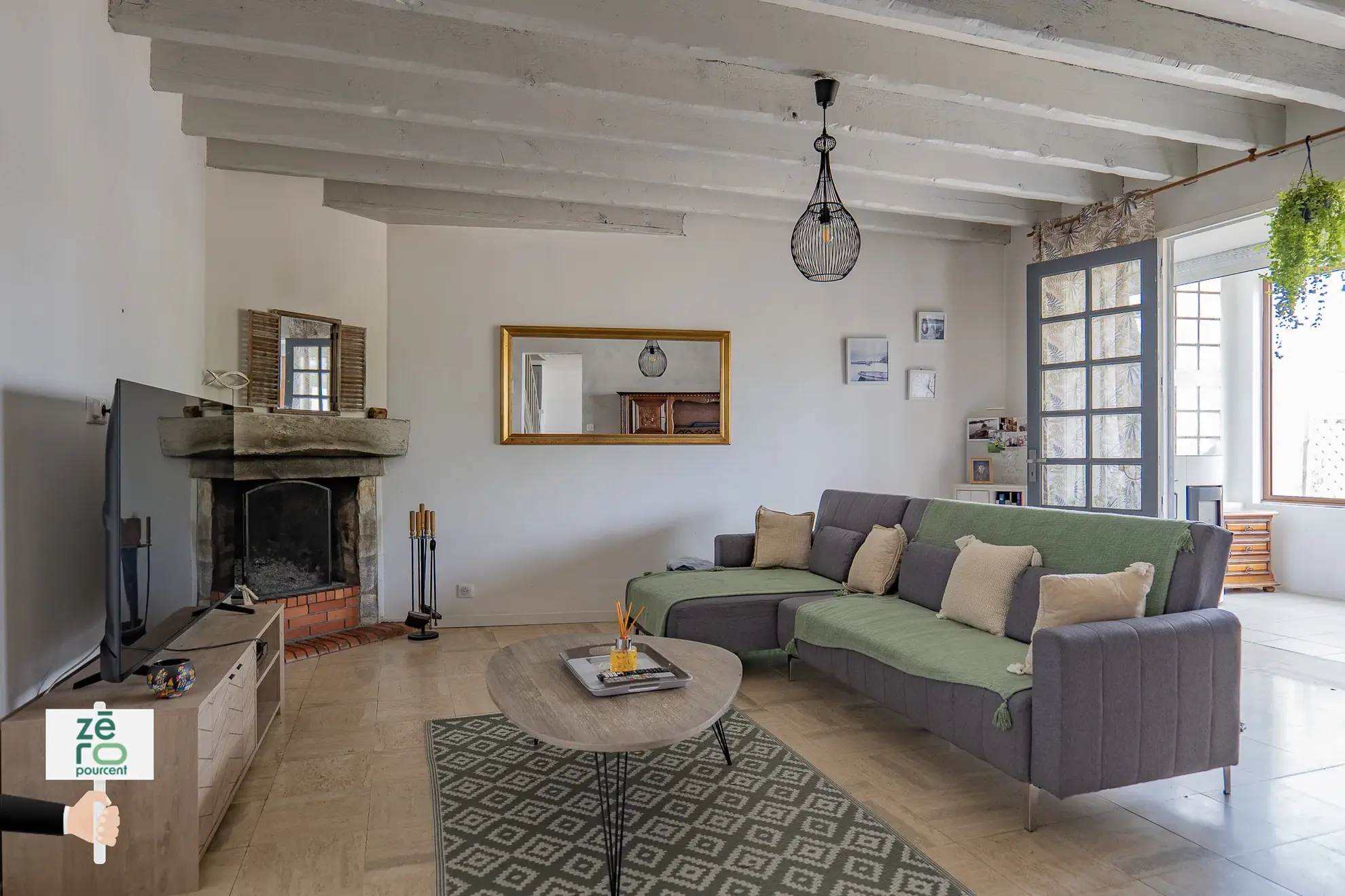 Charmante maison à Longeville-sur-Mer avec jardin, garage et vue dégagée - Opportunité à saisir 