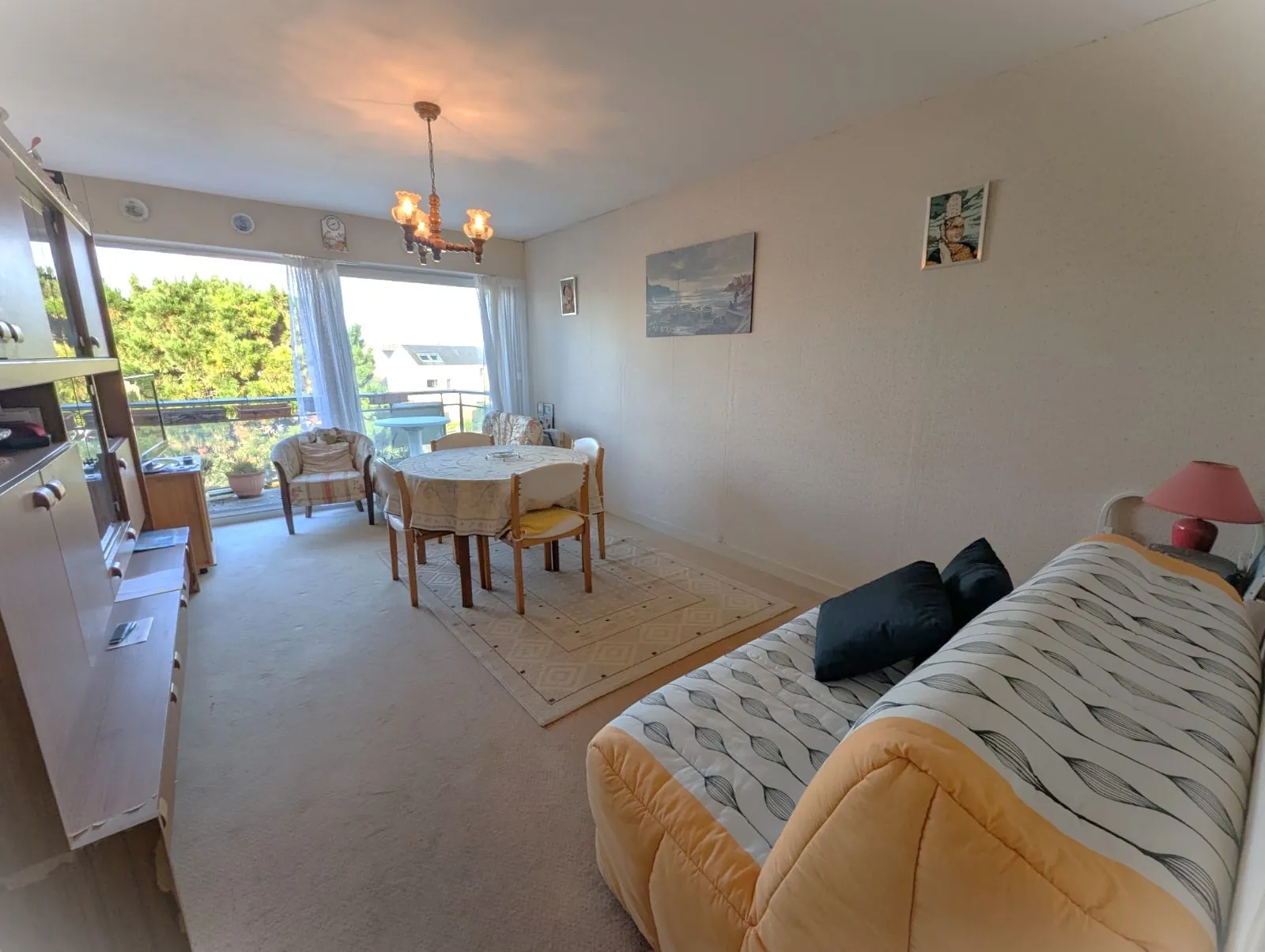 Appartement en dernier étage dans l'hyper centre de Quiberon avec balcon et parking sécurisé