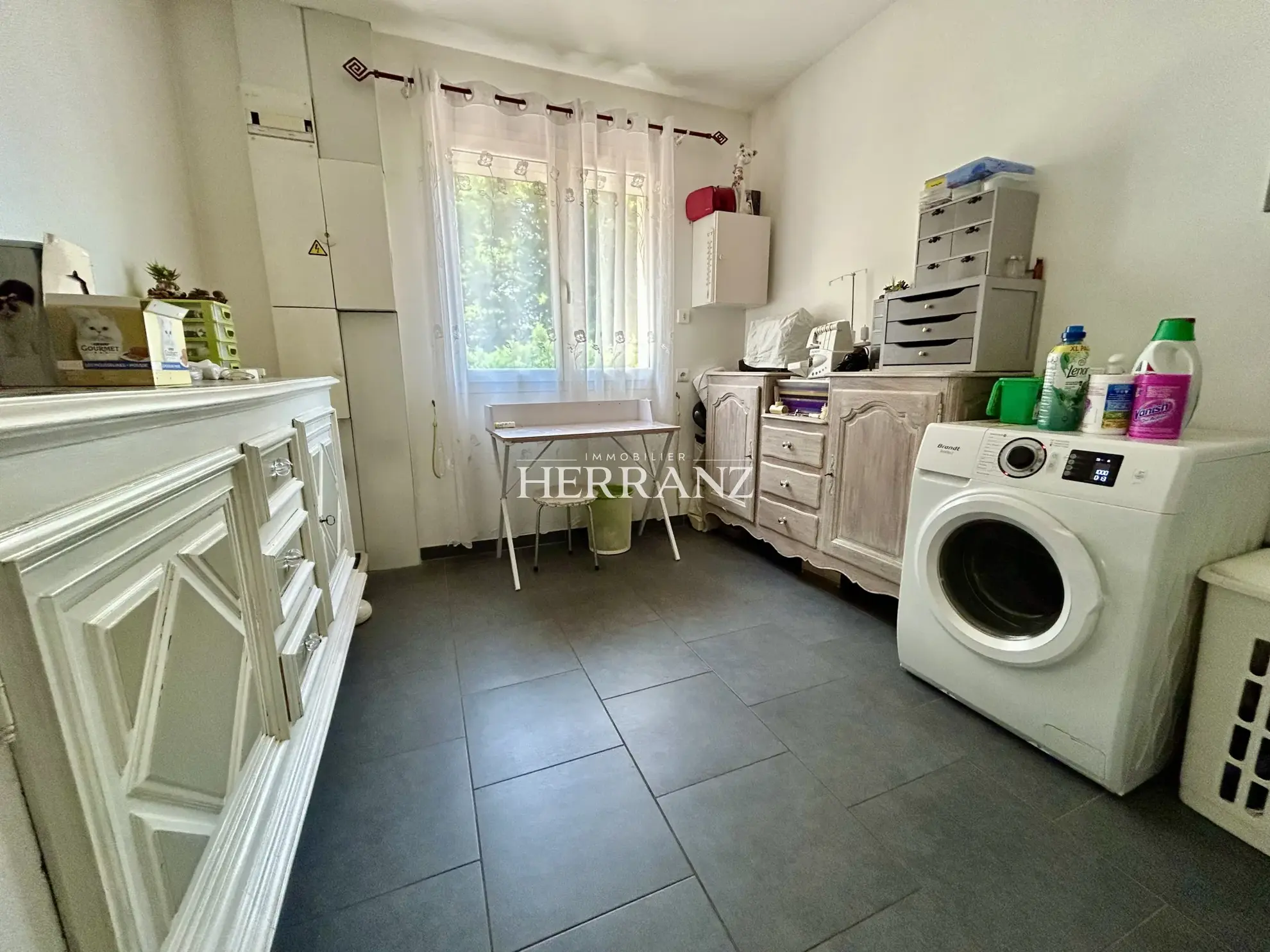 Charmante maison de plain-pied avec garage et jardin clos à Saint Denis de Pile 