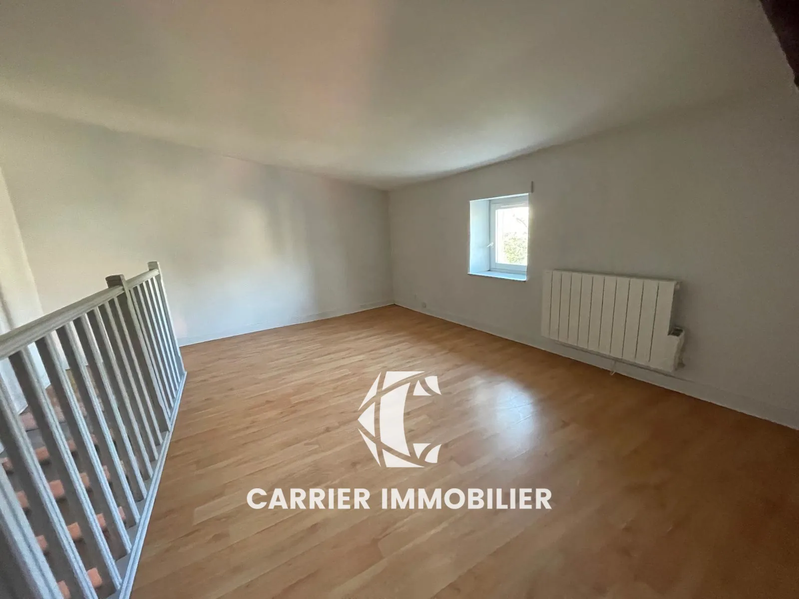 Duplex T3 à Craponne - Investissement locatif sécurisé et spacieux 